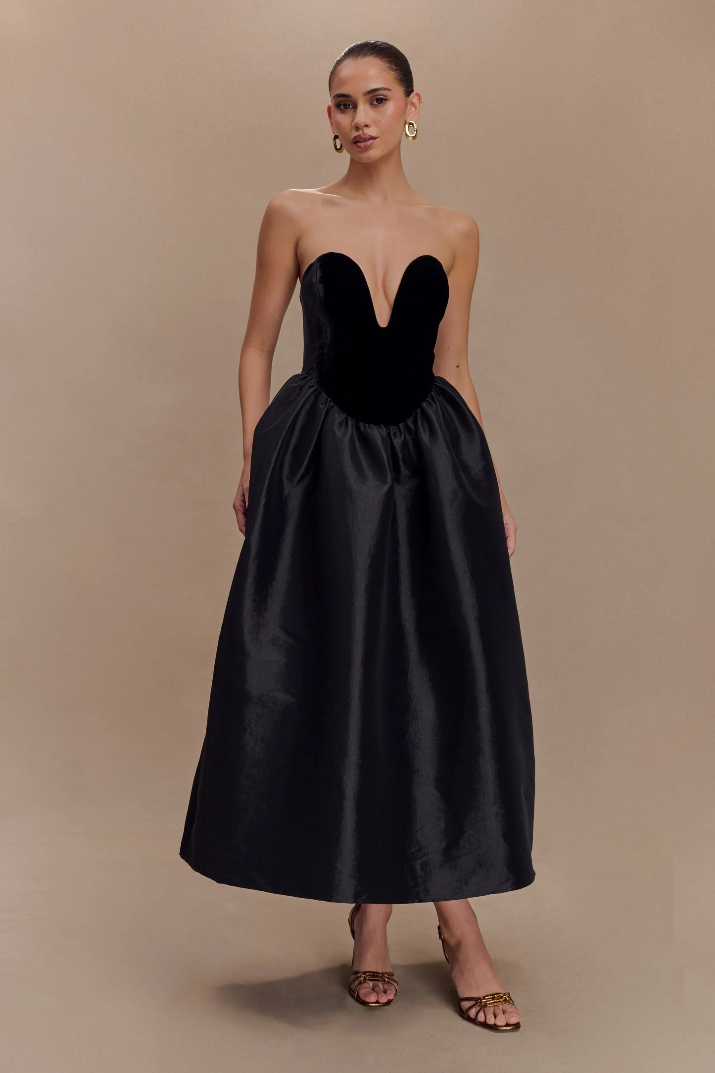 Flora Strapless Velvet Midi Dress - Black