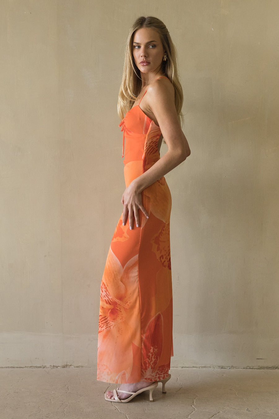 Chelley Keyhole Maxi Dress