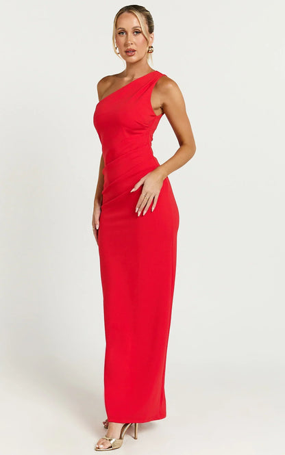 Criselda Maxi Dress One Shoulder Maxi Dress in Red