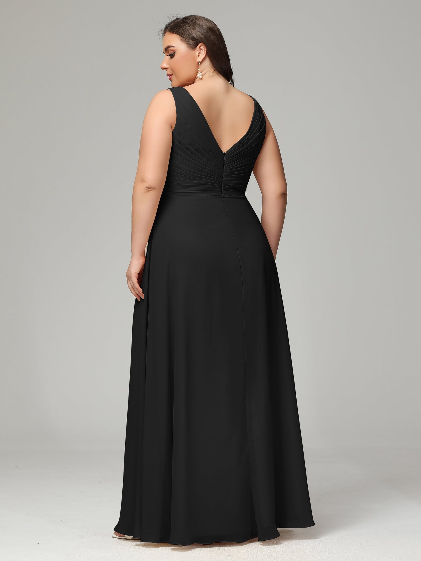 V-neck Straps Chiffon Plus Size Long Bridesmaid Dresses