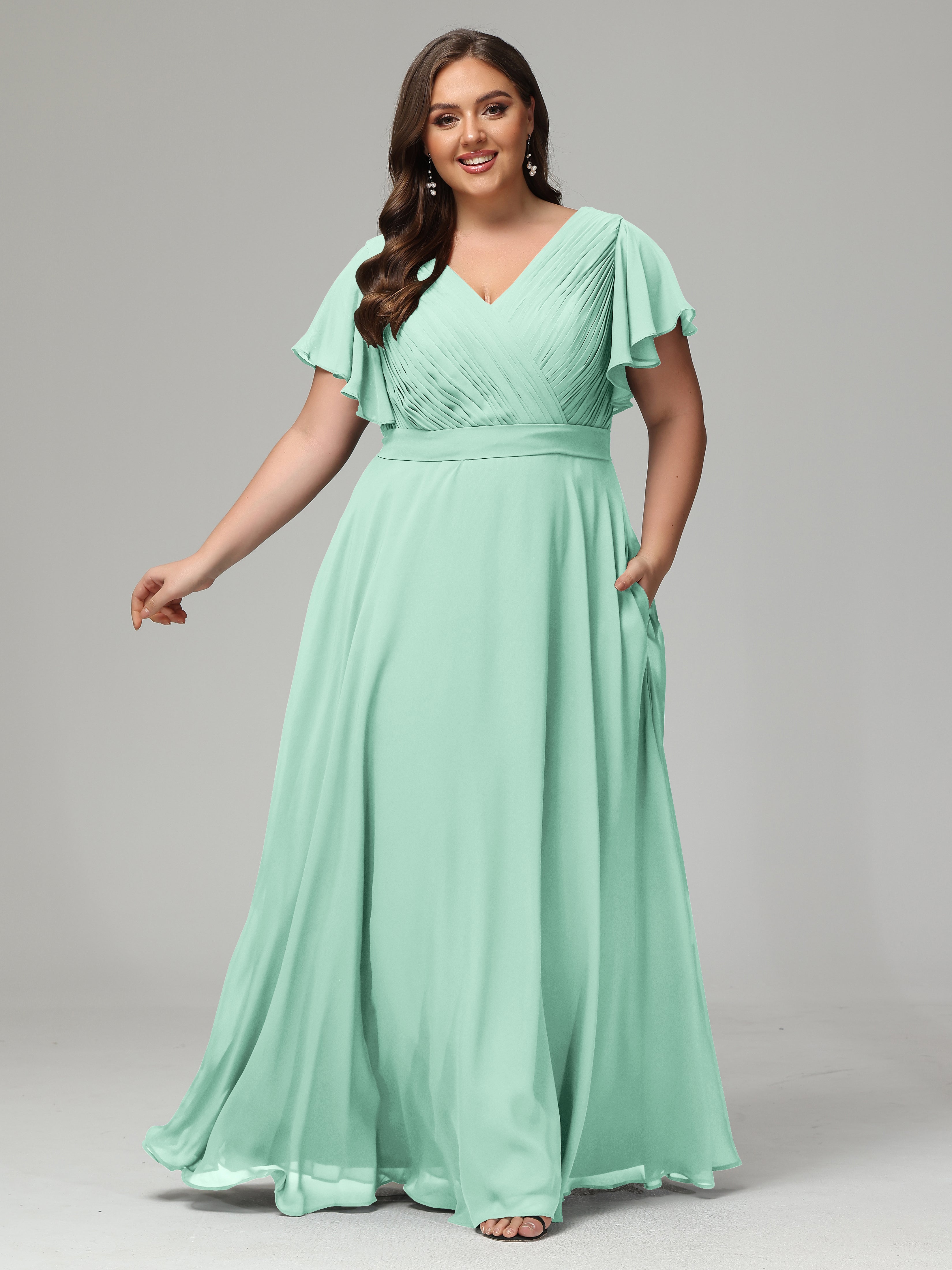 Elegant Plus Size Long Bridesmaid Dresses with Sleeves