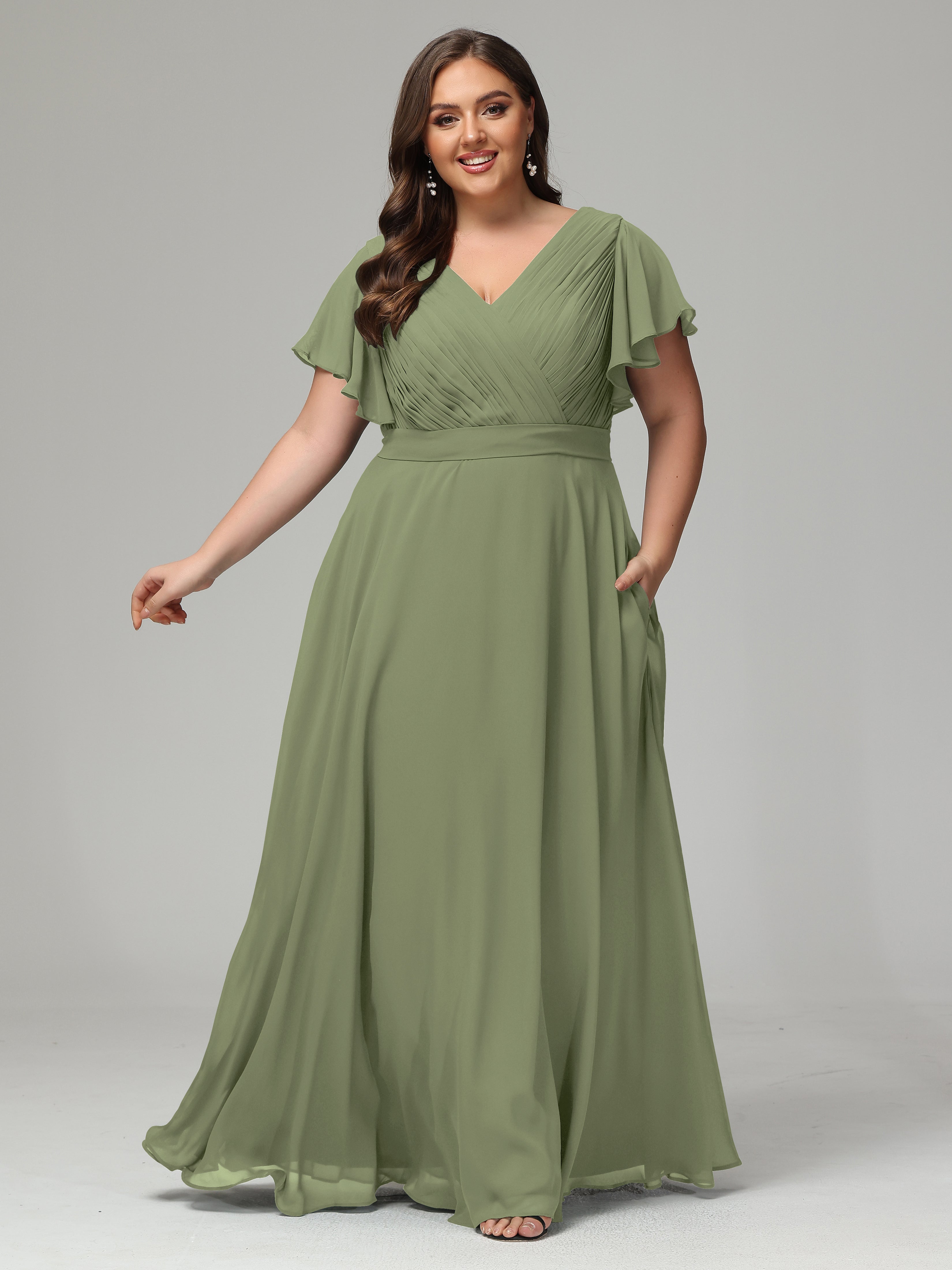 Elegant Plus Size Long Bridesmaid Dresses with Sleeves