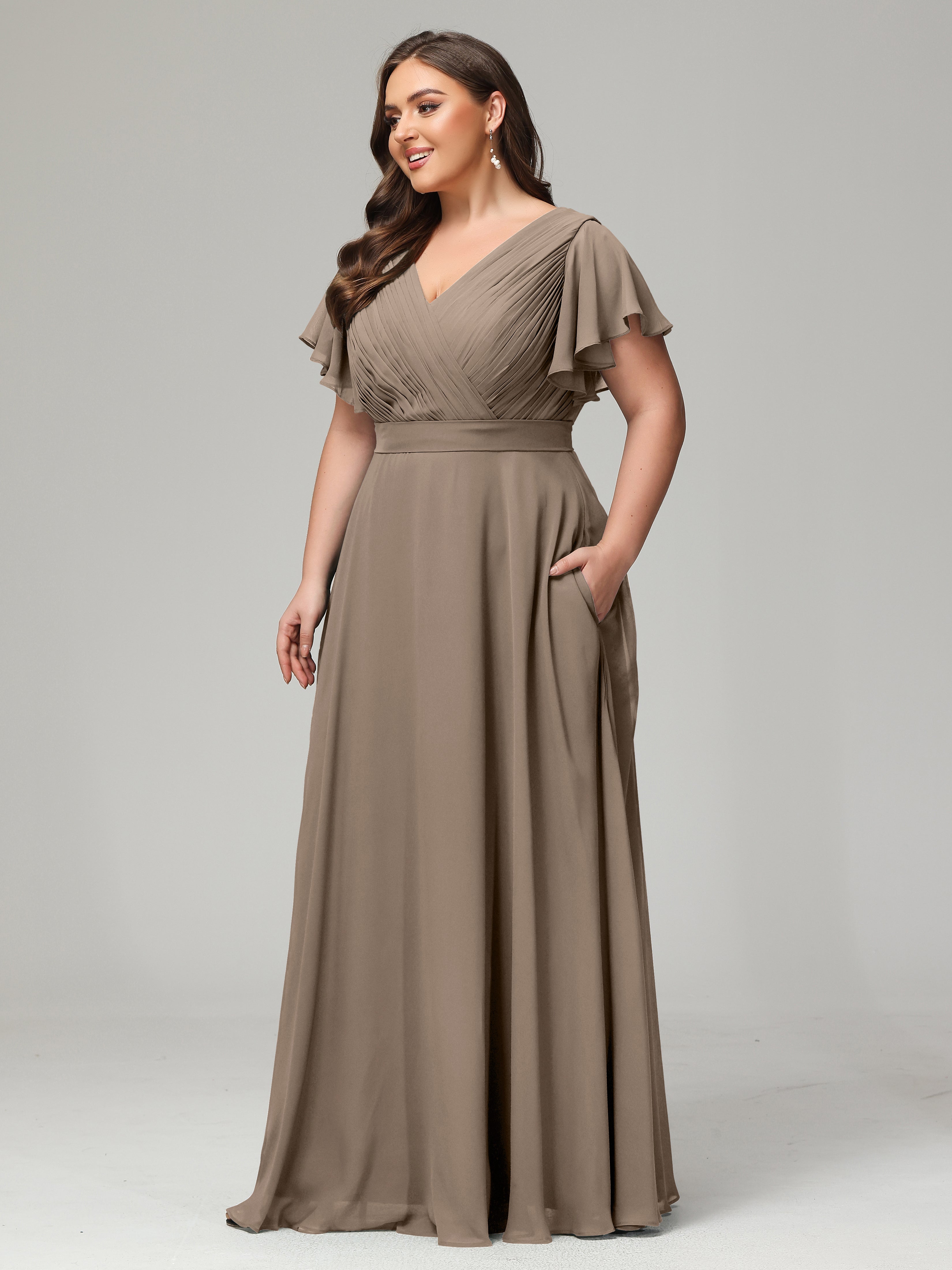 Elegant Plus Size Long Bridesmaid Dresses with Sleeves