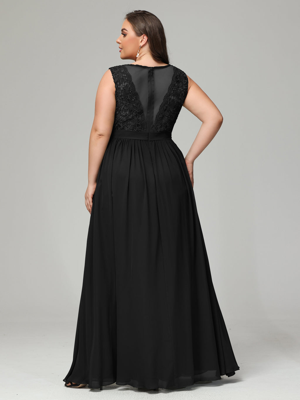 A-Line Bateau Plus Size Chiffon Bridesmaid Dresses