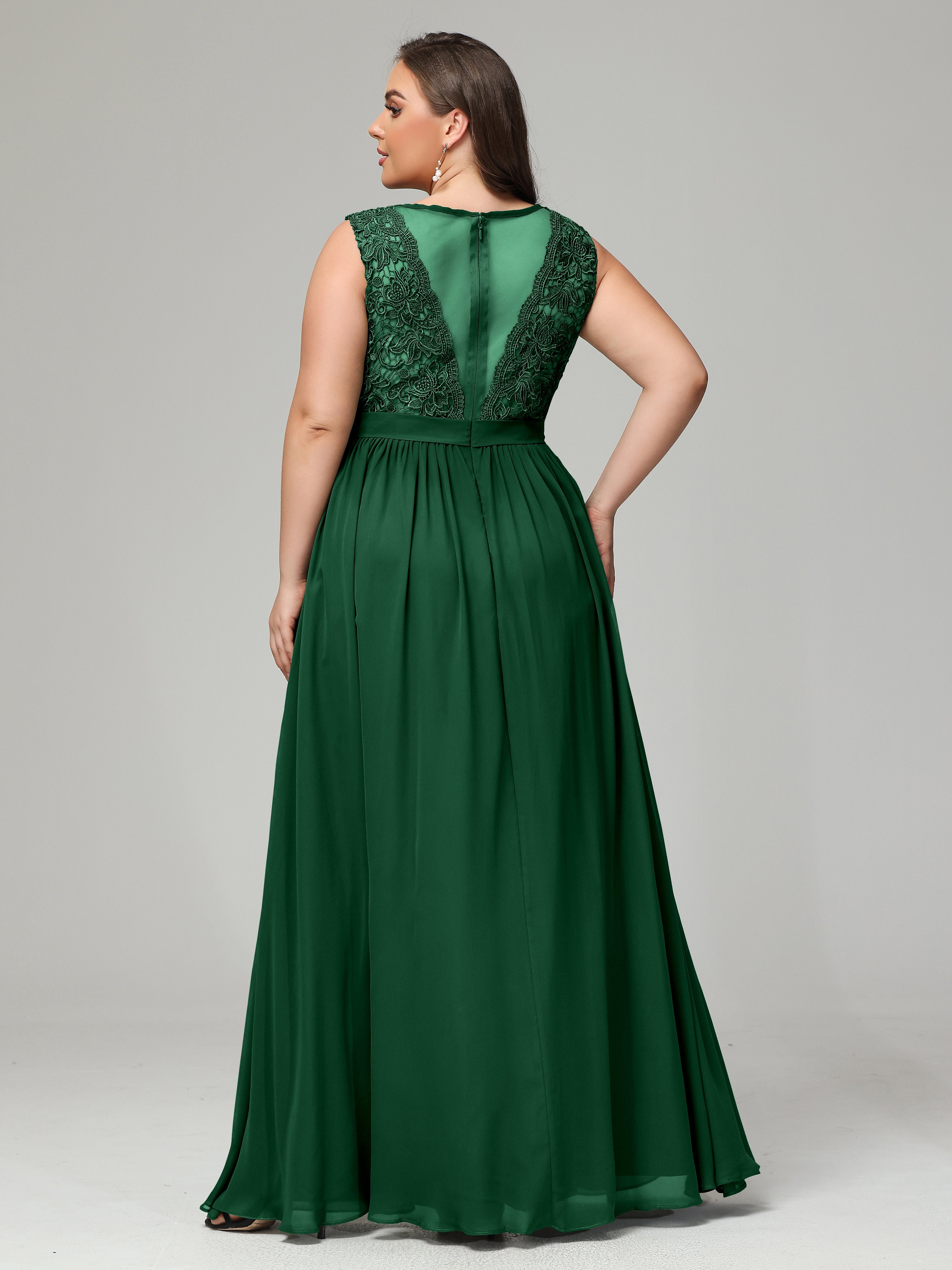 A-Line Bateau Plus Size Chiffon Bridesmaid Dresses
