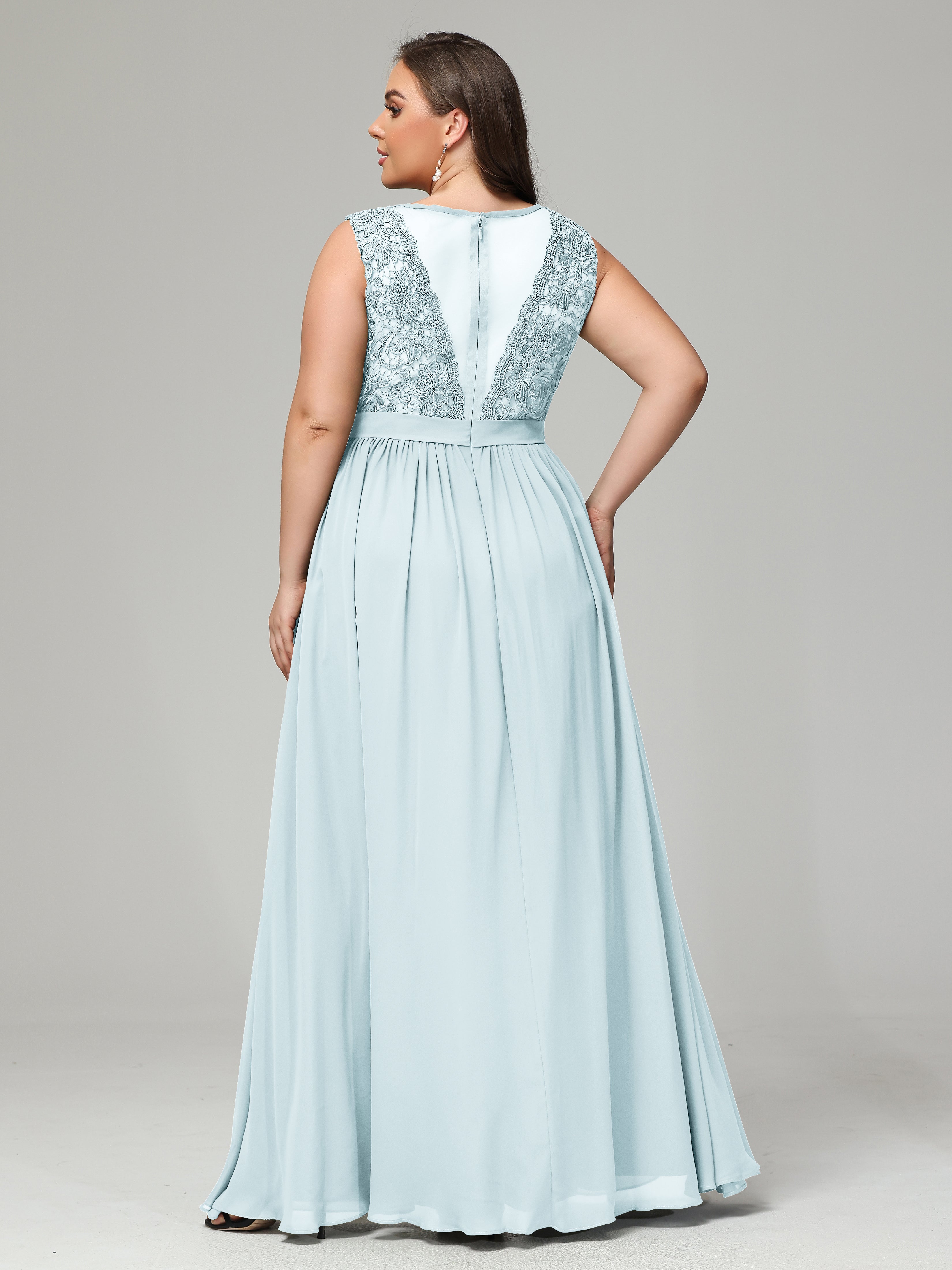 A-Line Bateau Plus Size Chiffon Bridesmaid Dresses