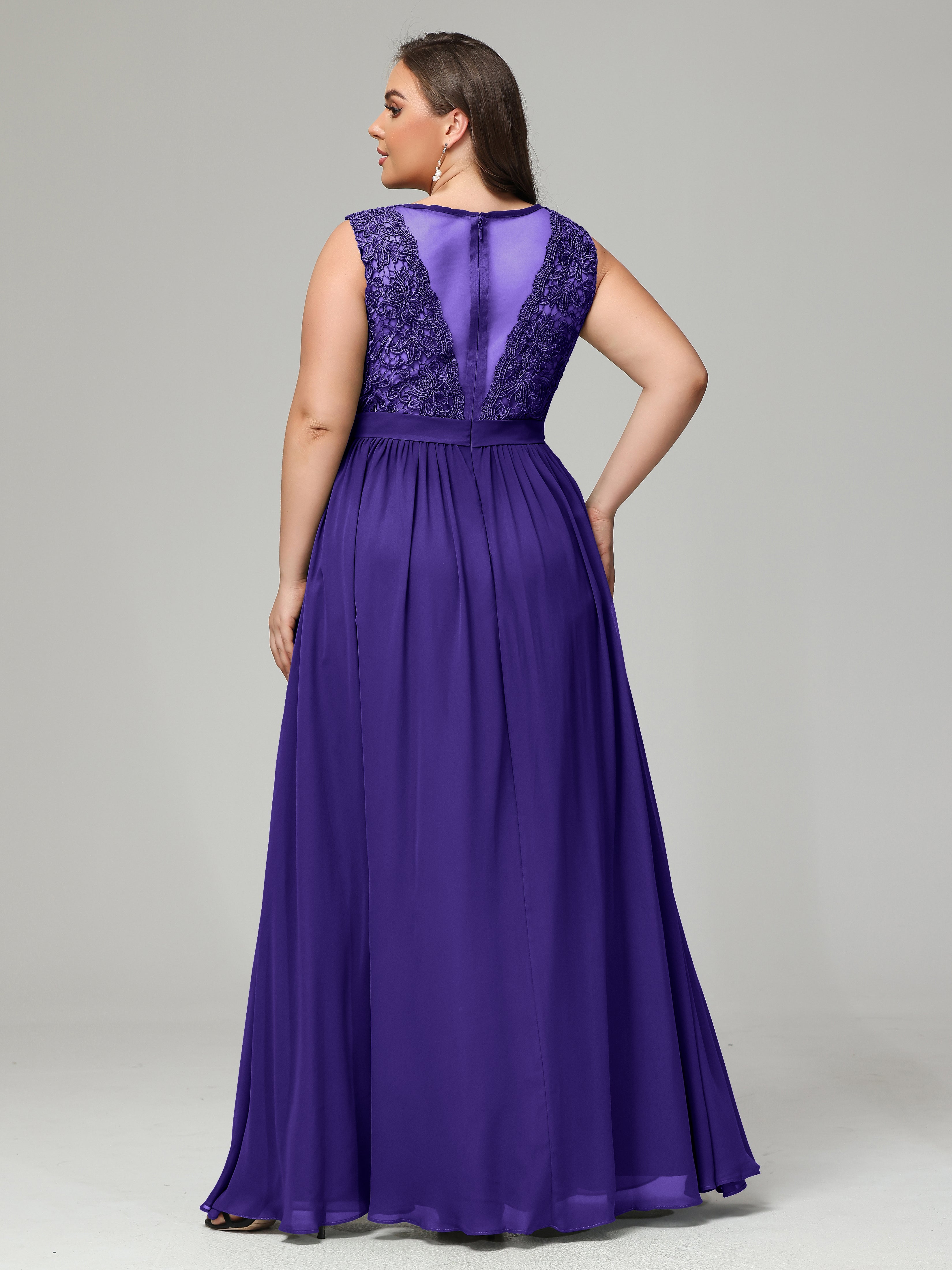 A-Line Bateau Plus Size Chiffon Bridesmaid Dresses