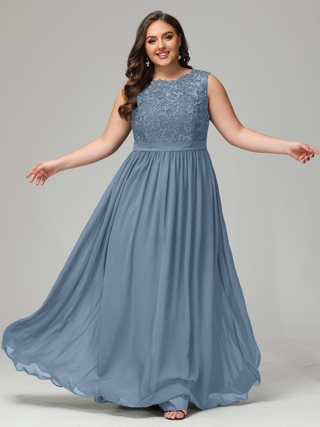 A-Line Bateau Plus Size Chiffon Bridesmaid Dresses