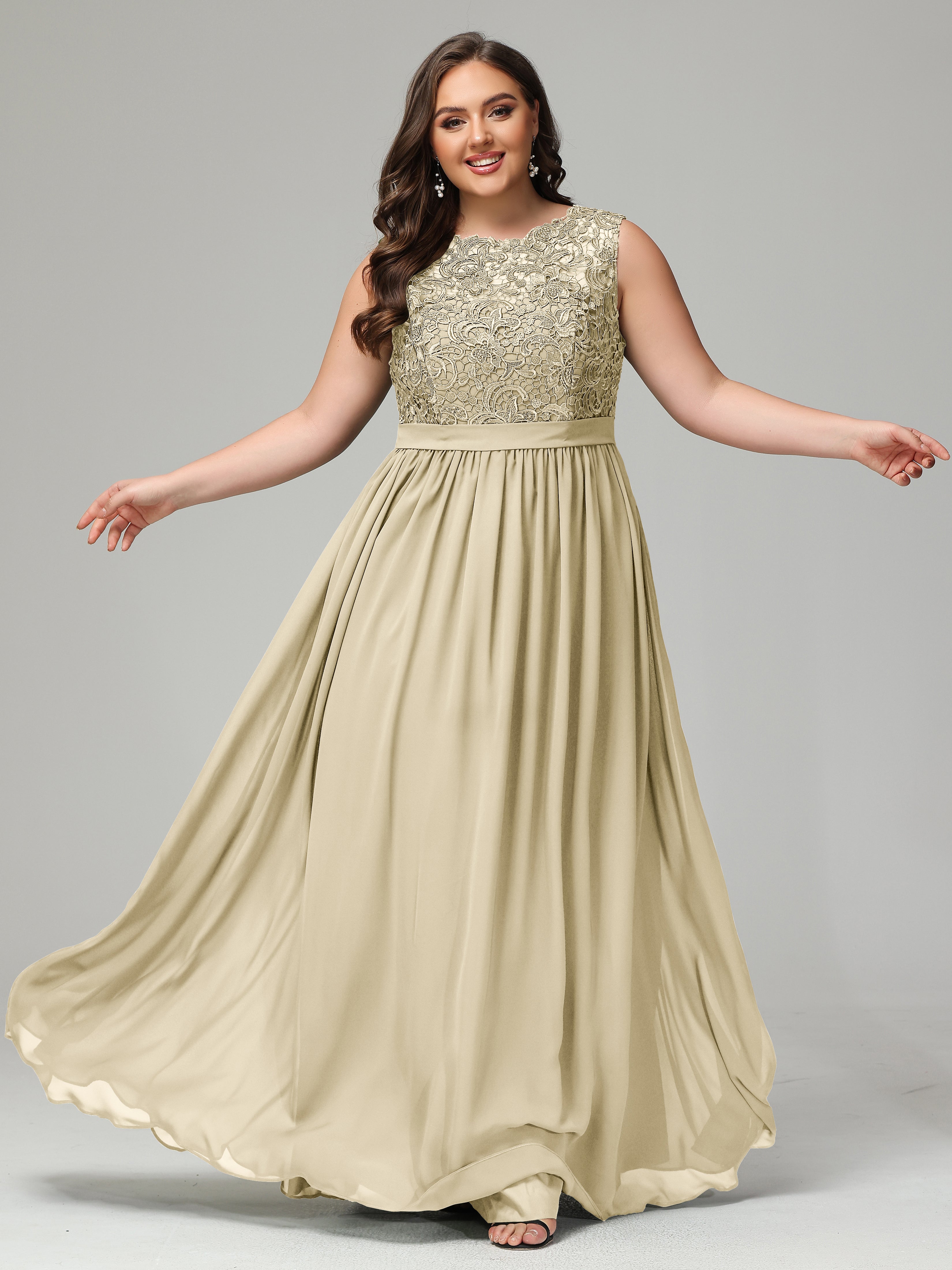 A-Line Bateau Plus Size Chiffon Bridesmaid Dresses