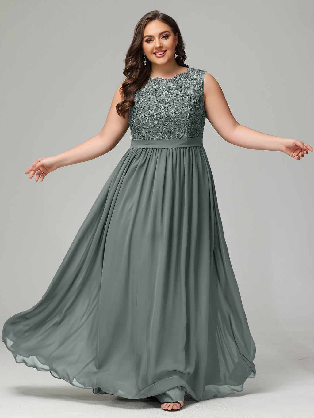 A-Line Bateau Plus Size Chiffon Bridesmaid Dresses