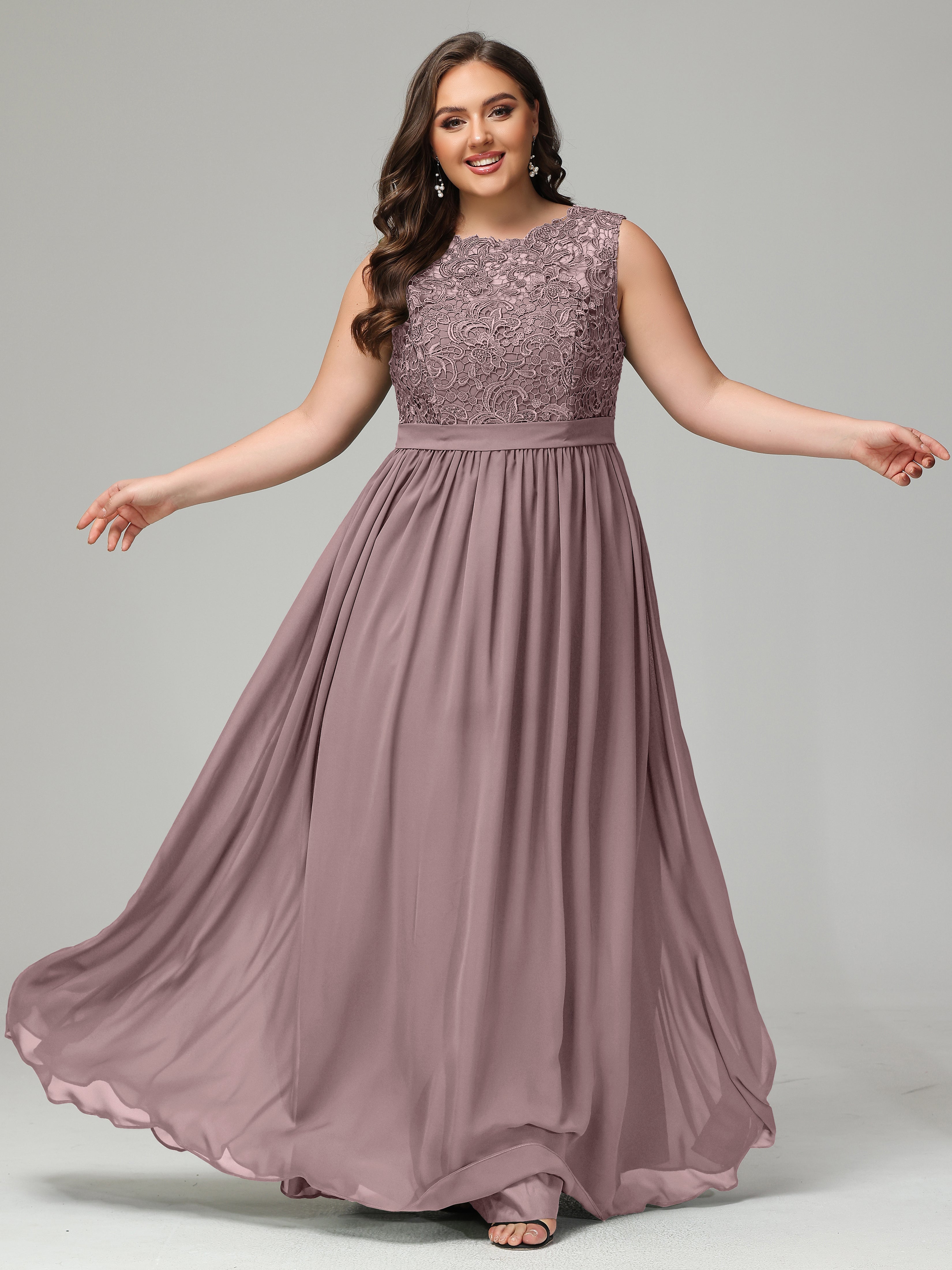 A-Line Bateau Plus Size Chiffon Bridesmaid Dresses