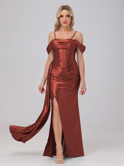 Off the Shoulder Straps Bodice Zip Back Bridesmaid Dresses with Slit