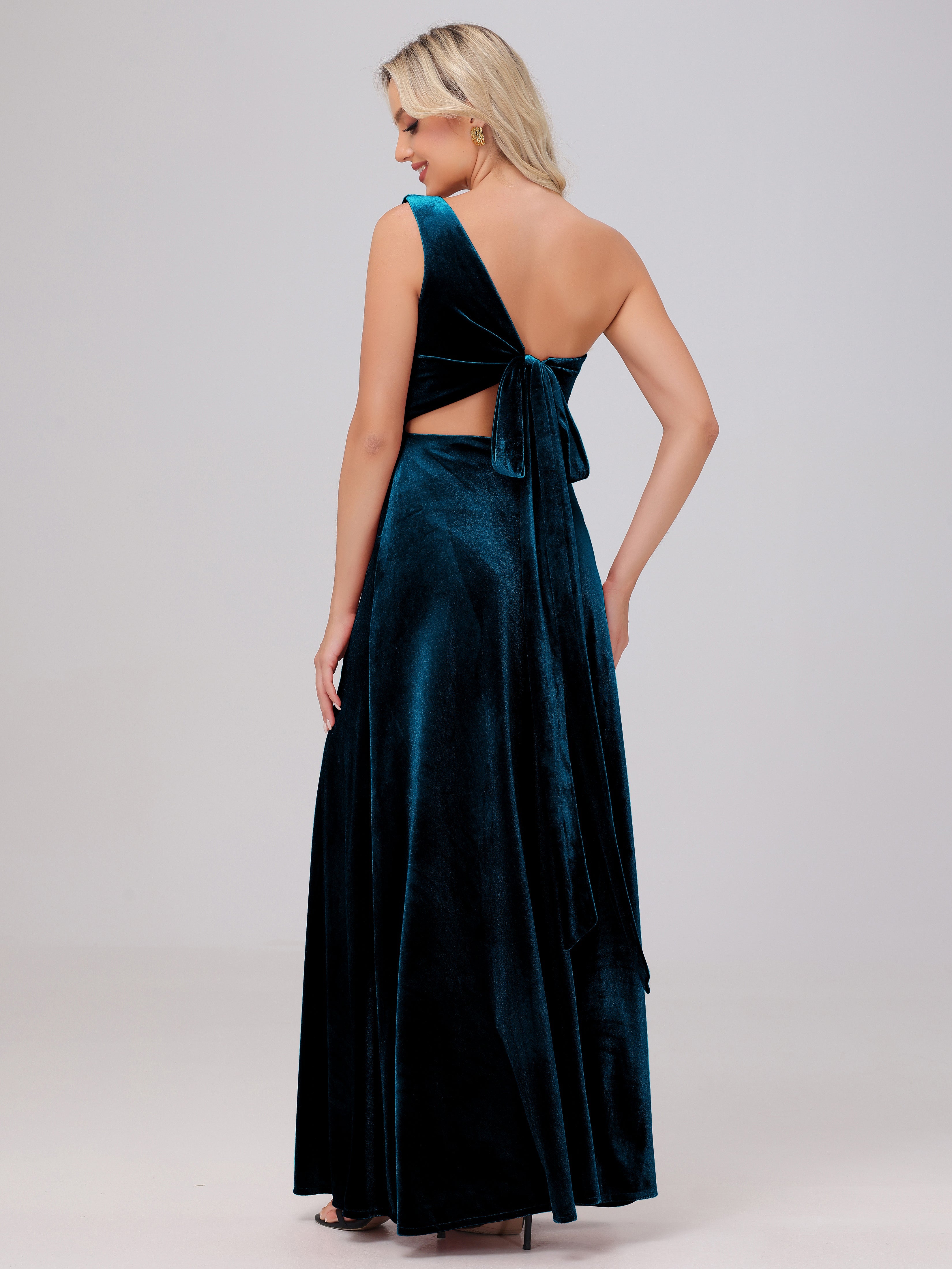 One Shoulder Velvet Bridesmaid Dresses with Slit