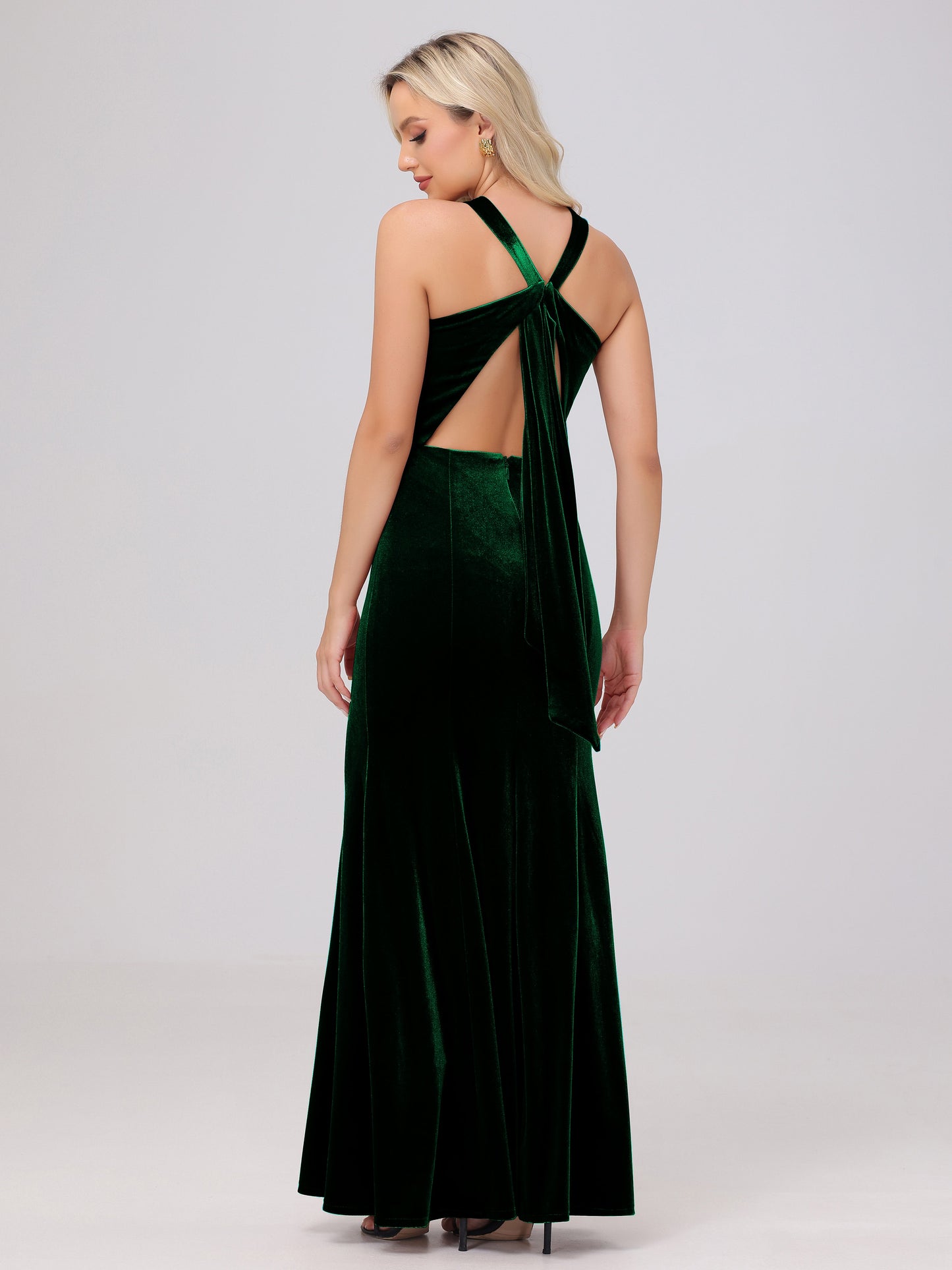 Sheath Halter Sleeveless Open Back Maxi Velvet Bridesmaid Dresses