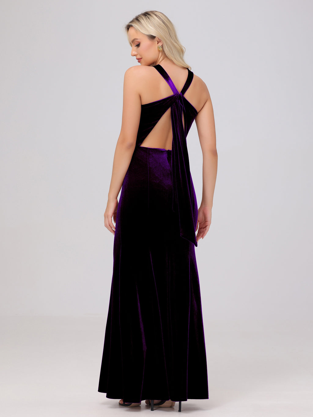 Sheath Halter Sleeveless Open Back Maxi Velvet Bridesmaid Dresses