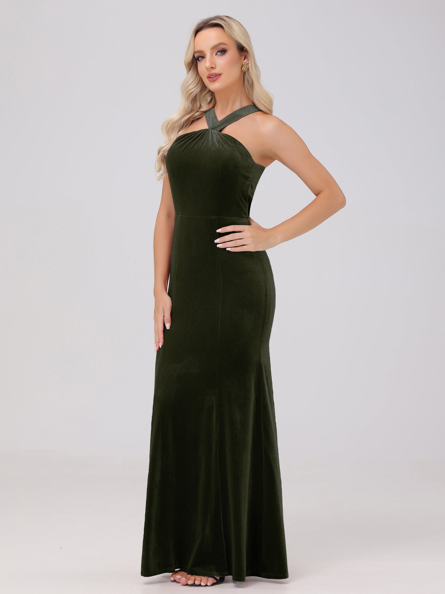 Sheath Halter Sleeveless Open Back Maxi Velvet Bridesmaid Dresses