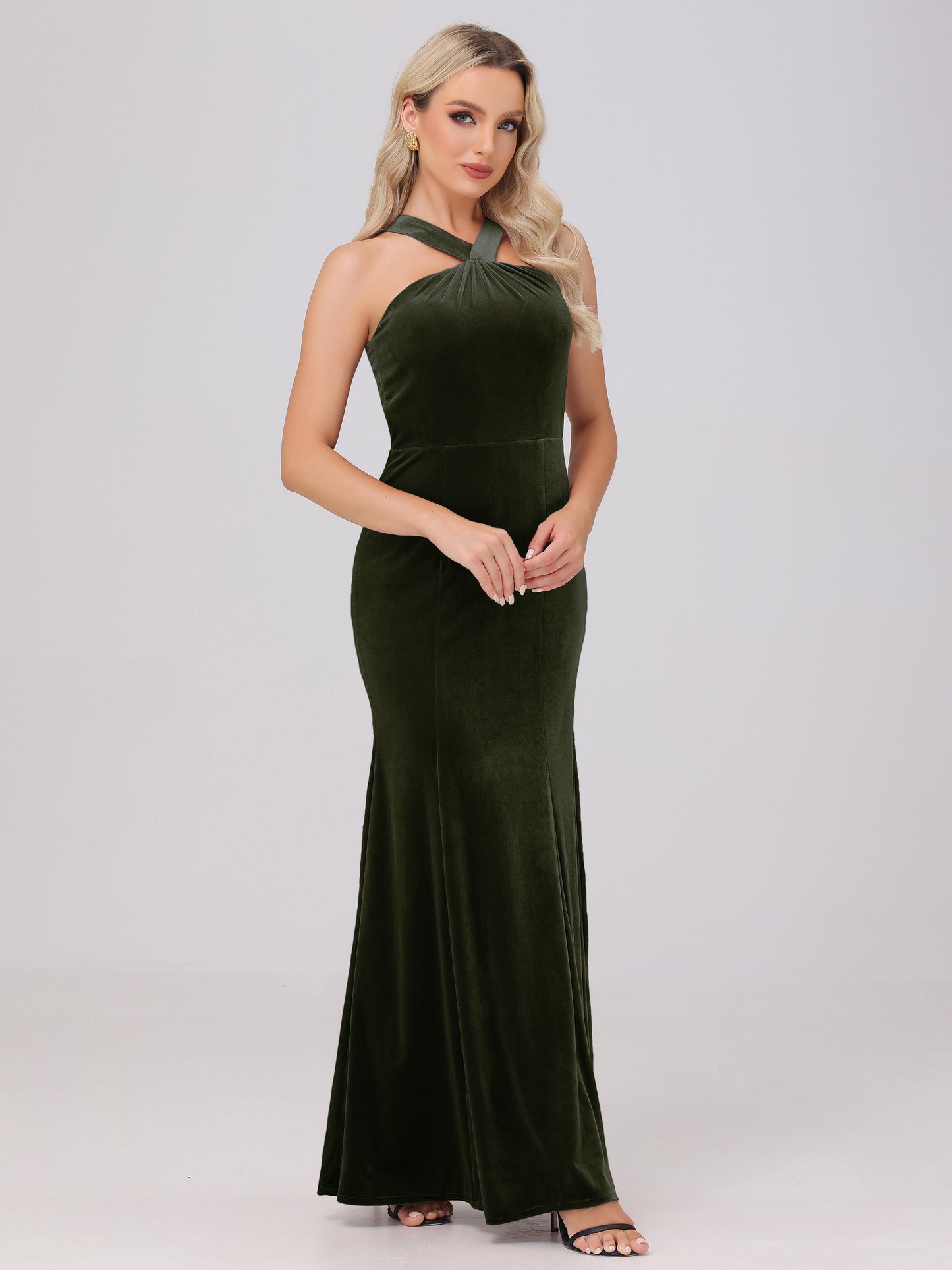 Sheath Halter Sleeveless Open Back Maxi Velvet Bridesmaid Dresses