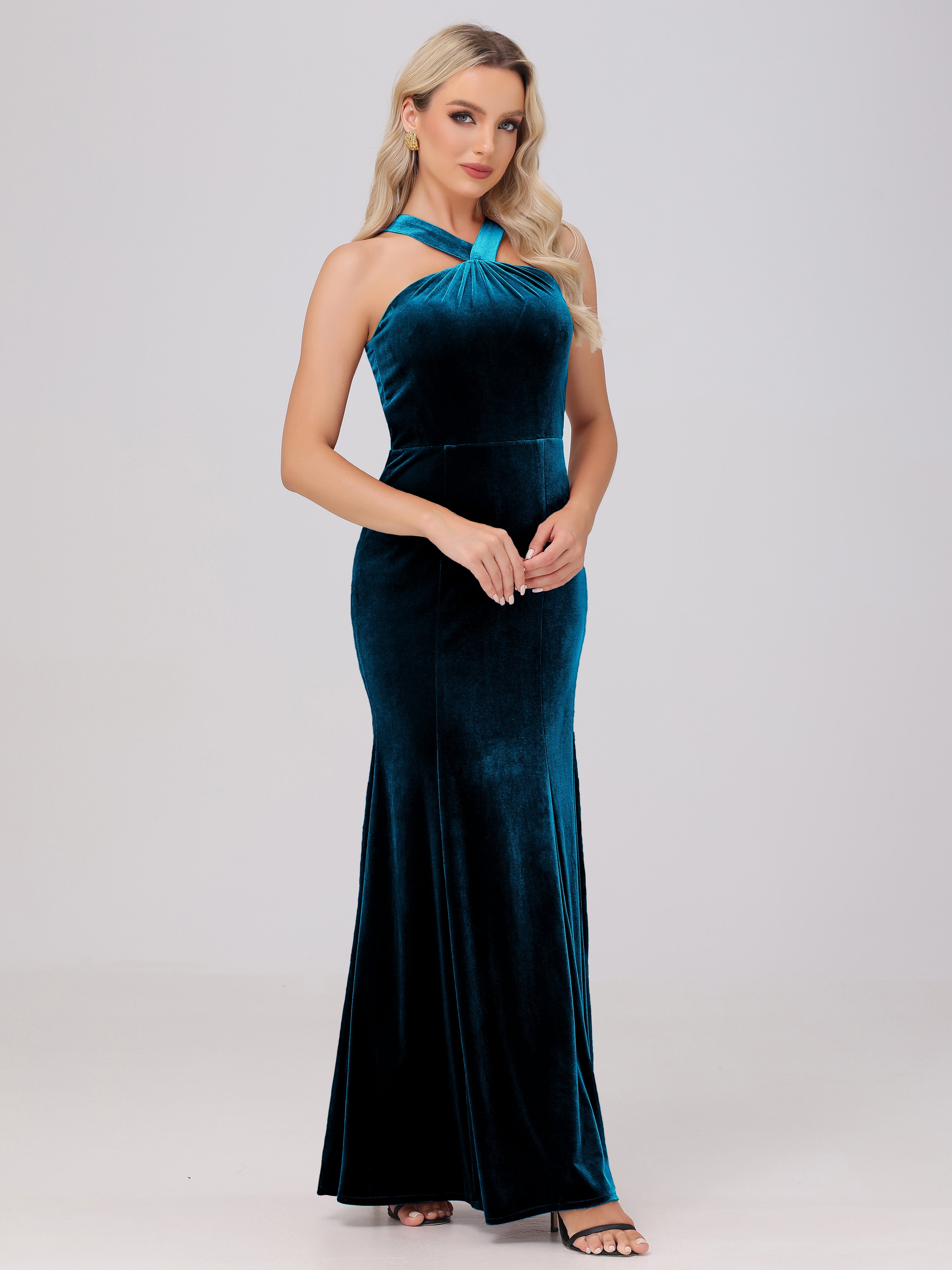 Sheath Halter Sleeveless Open Back Maxi Velvet Bridesmaid Dresses