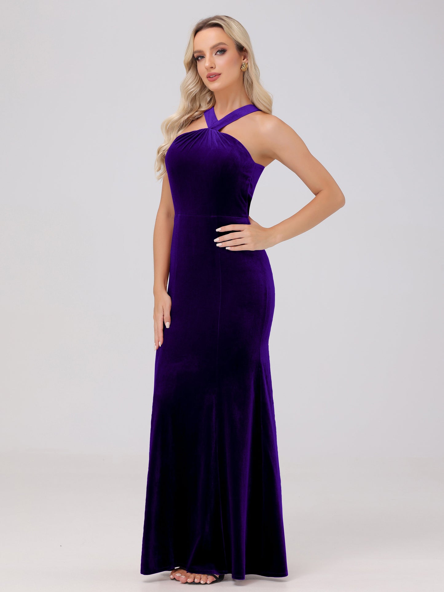 Sheath Halter Sleeveless Open Back Maxi Velvet Bridesmaid Dresses