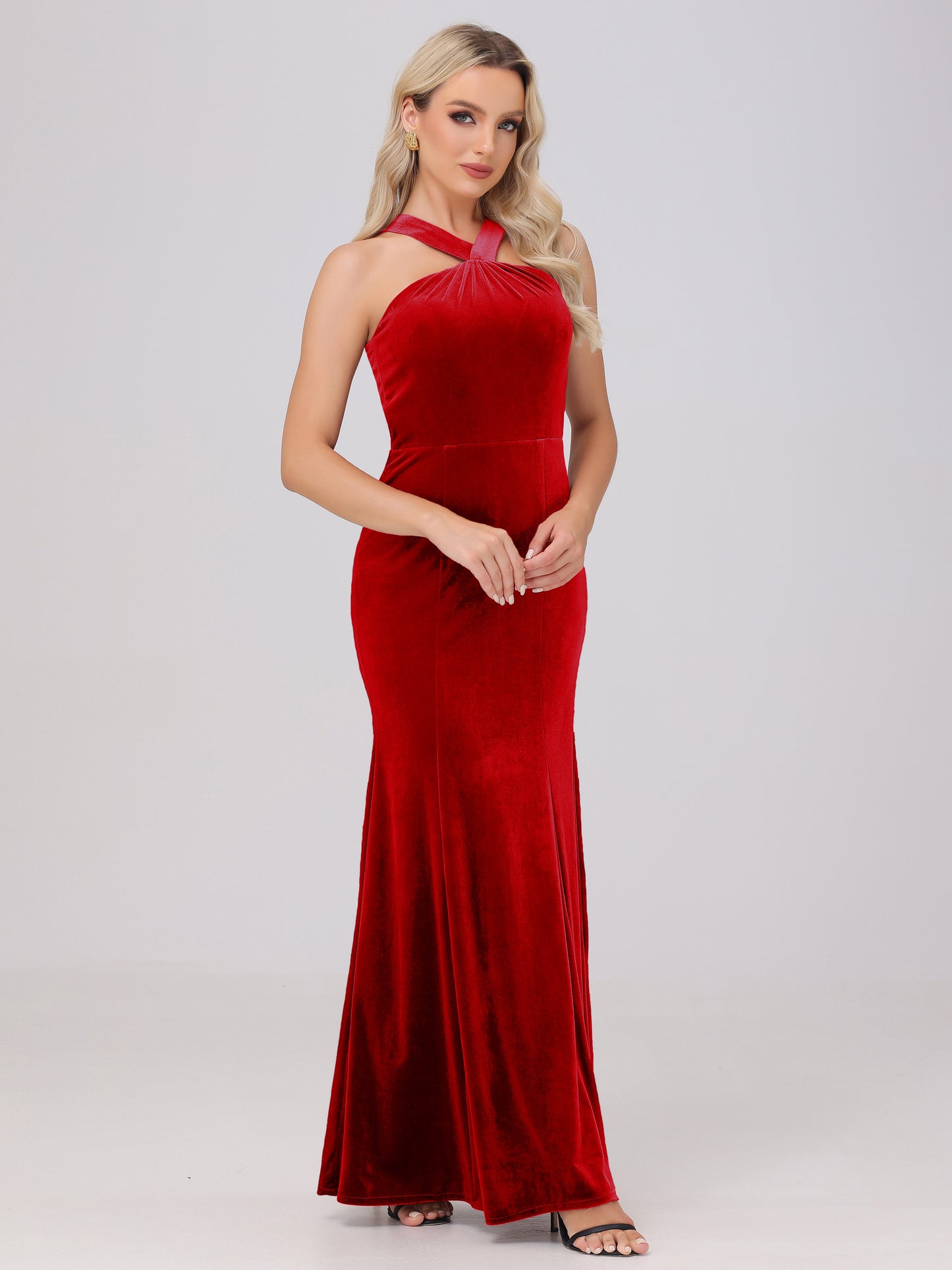 Sheath Halter Sleeveless Open Back Maxi Velvet Bridesmaid Dresses