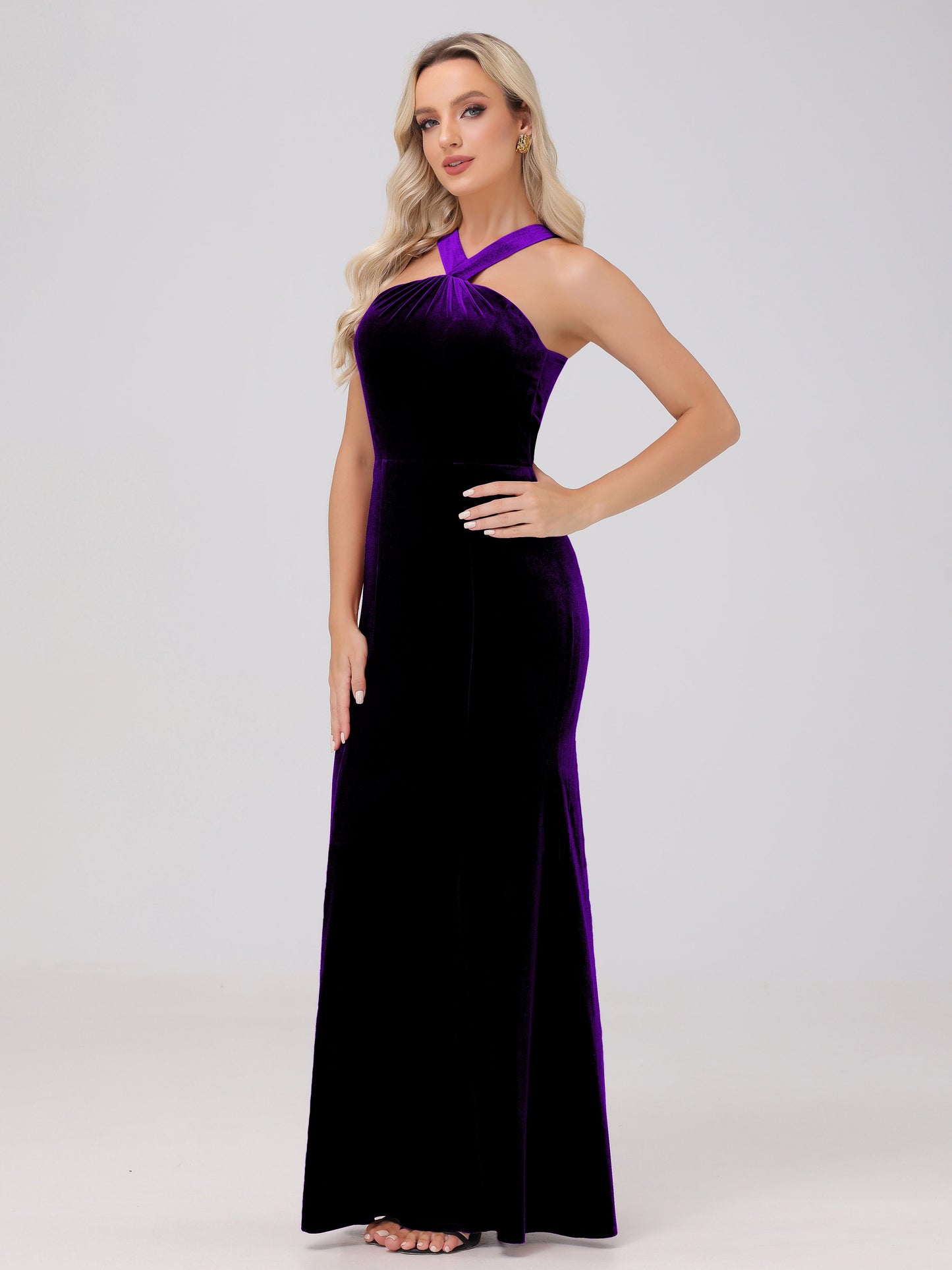 Sheath Halter Sleeveless Open Back Maxi Velvet Bridesmaid Dresses