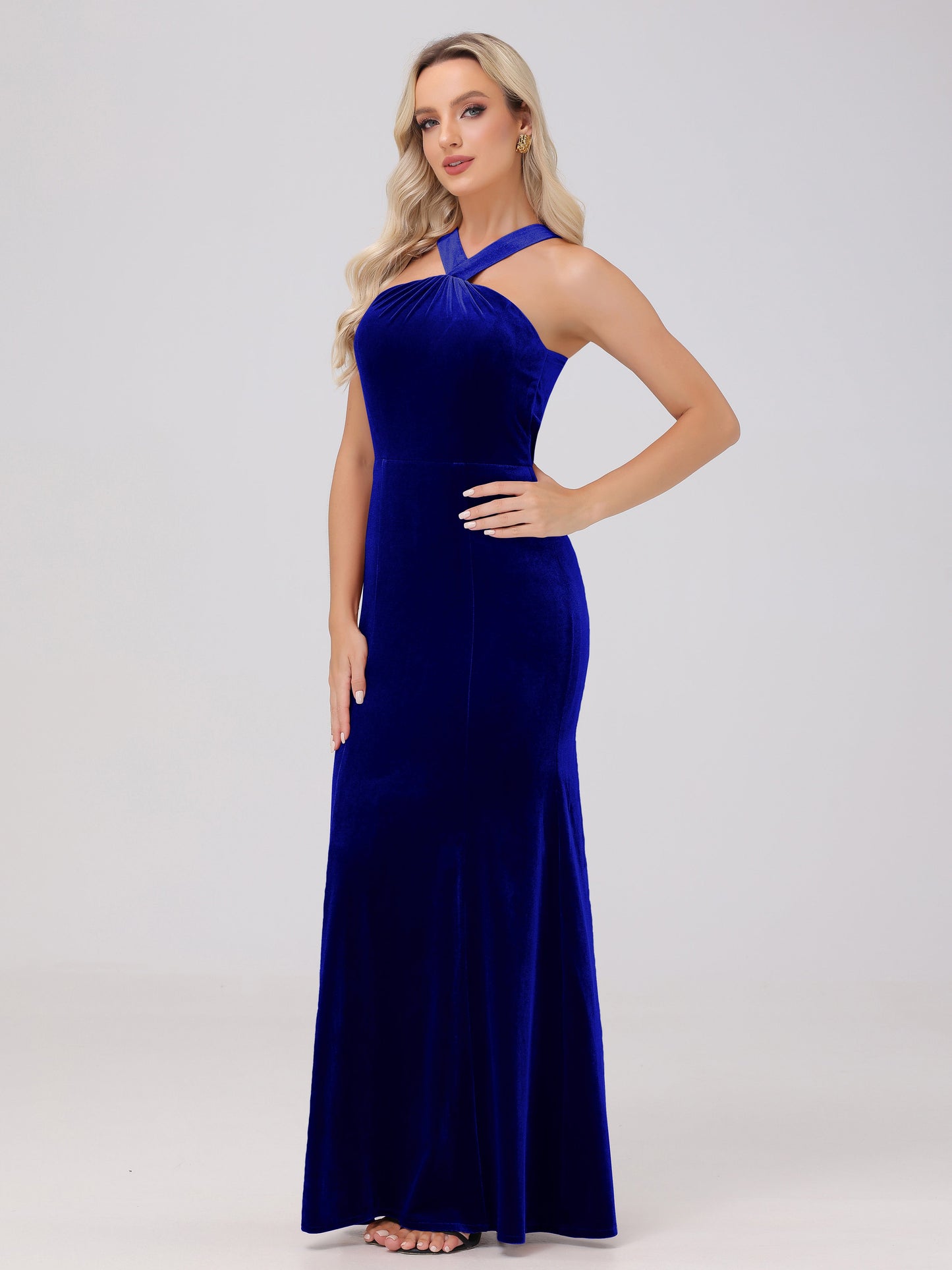 Sheath Halter Sleeveless Open Back Maxi Velvet Bridesmaid Dresses