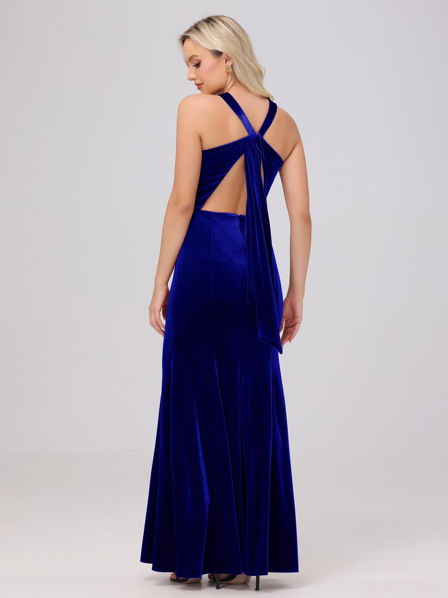 Sheath Halter Sleeveless Open Back Maxi Velvet Bridesmaid Dresses
