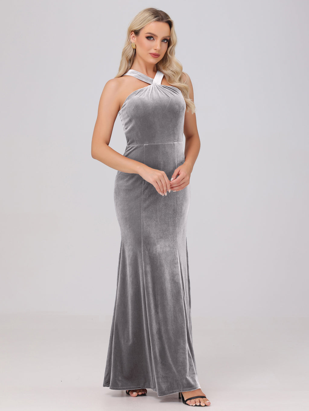 Sheath Halter Sleeveless Open Back Maxi Velvet Bridesmaid Dresses