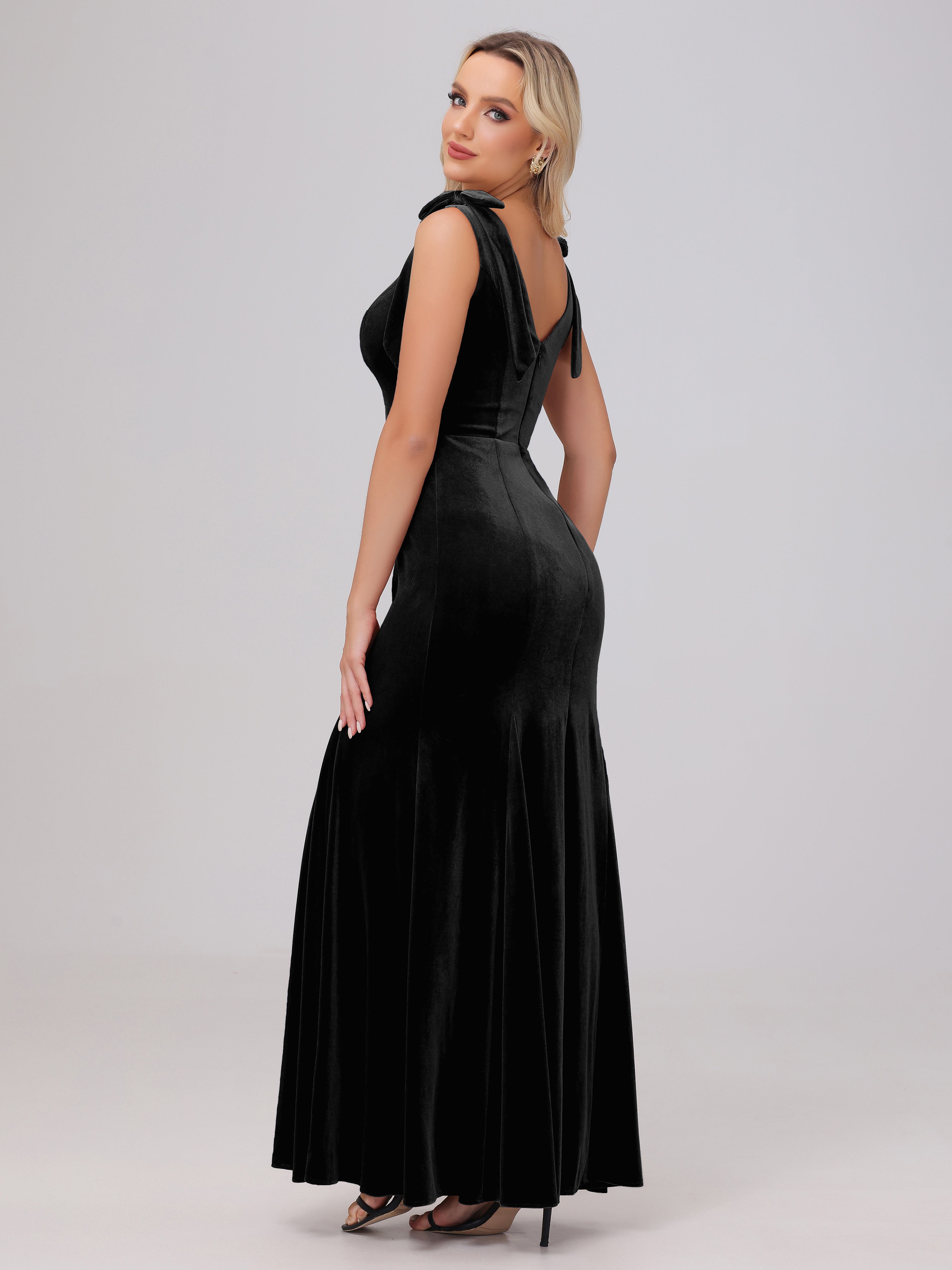 Sheath Square Neck with Bowknot Straps Velvet Bridesmaid Dresses