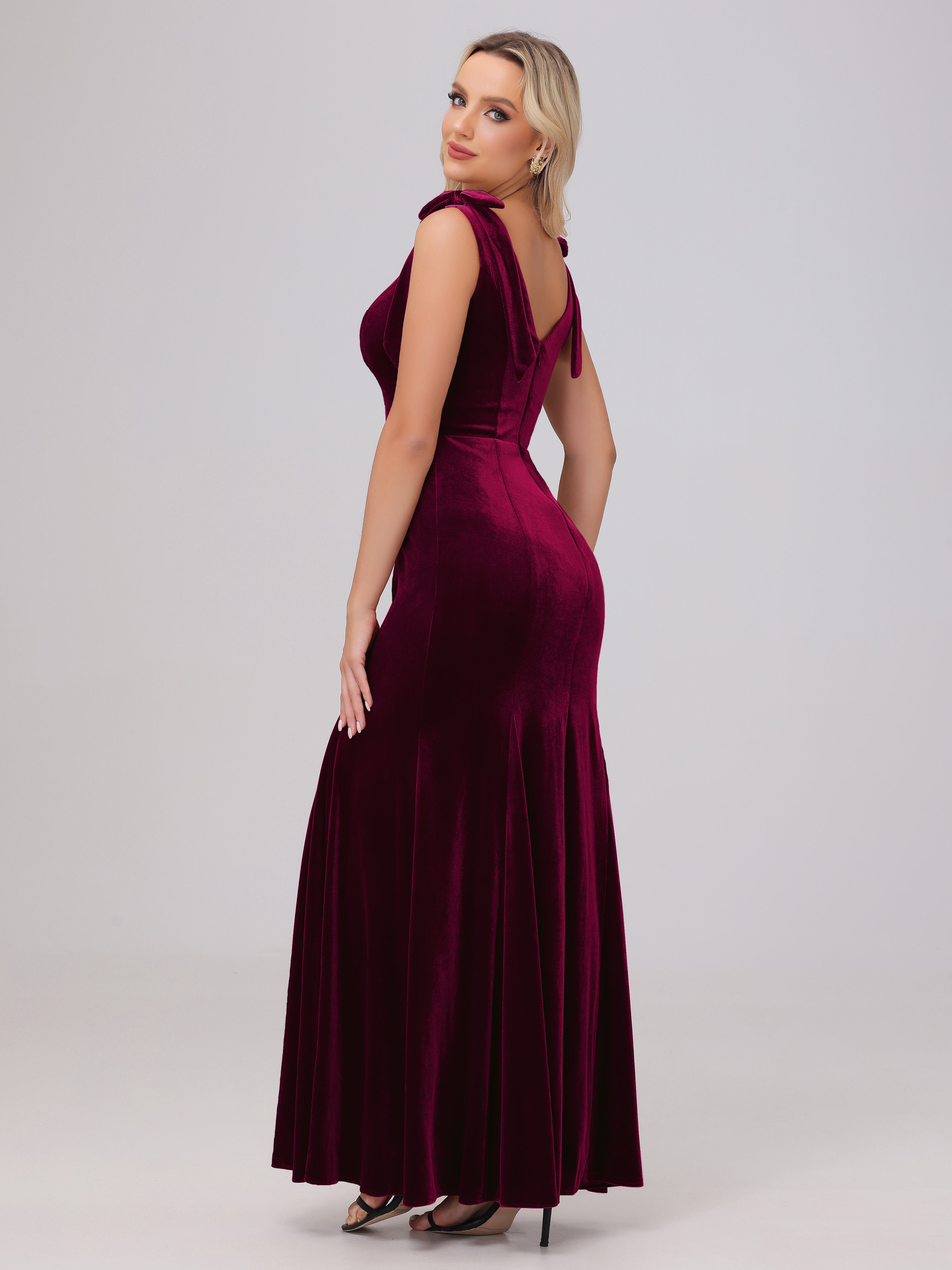Sheath Square Neck with Bowknot Straps Velvet Bridesmaid Dresses