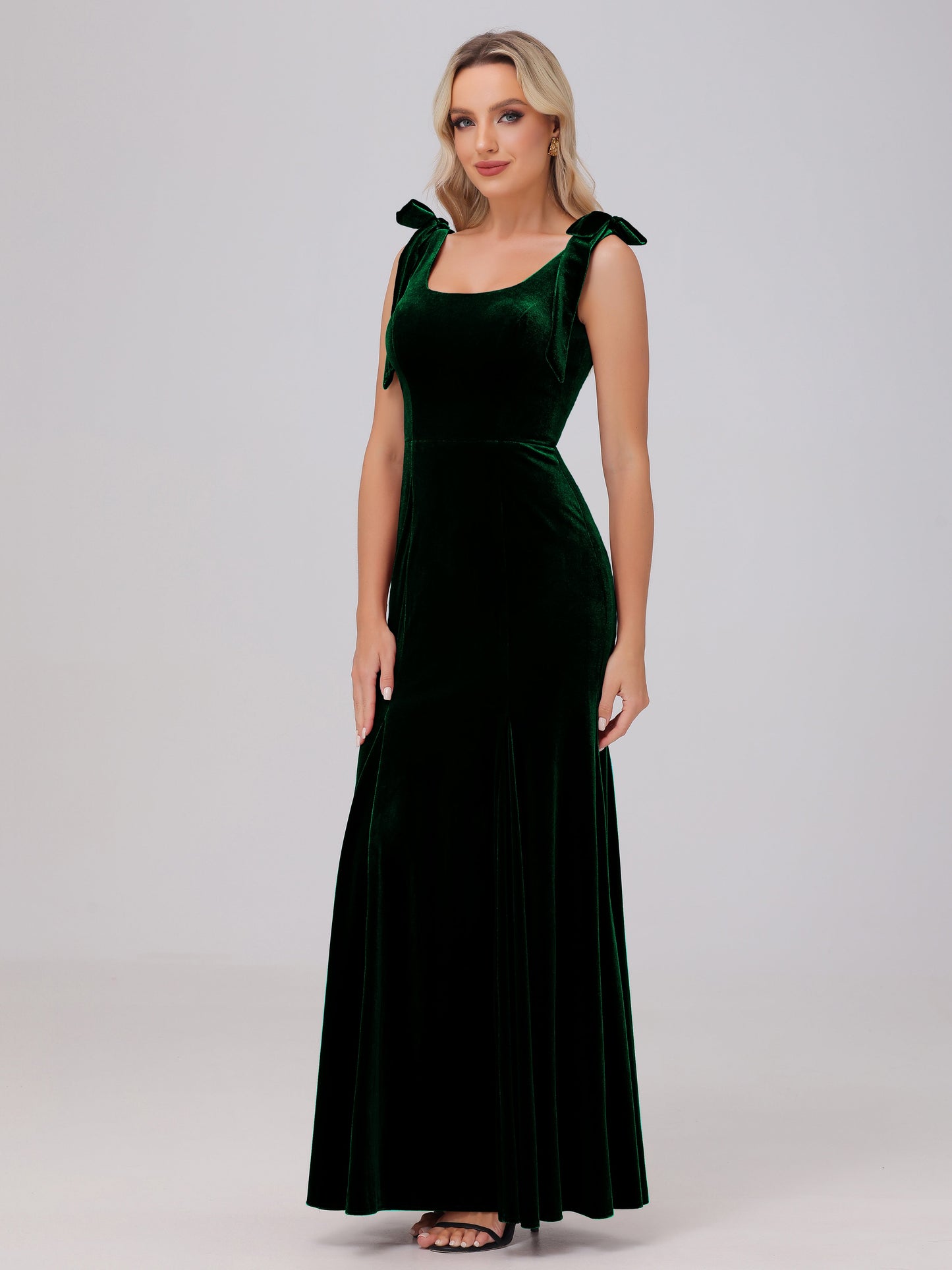 Sheath Square Neck with Bowknot Straps Velvet Bridesmaid Dresses