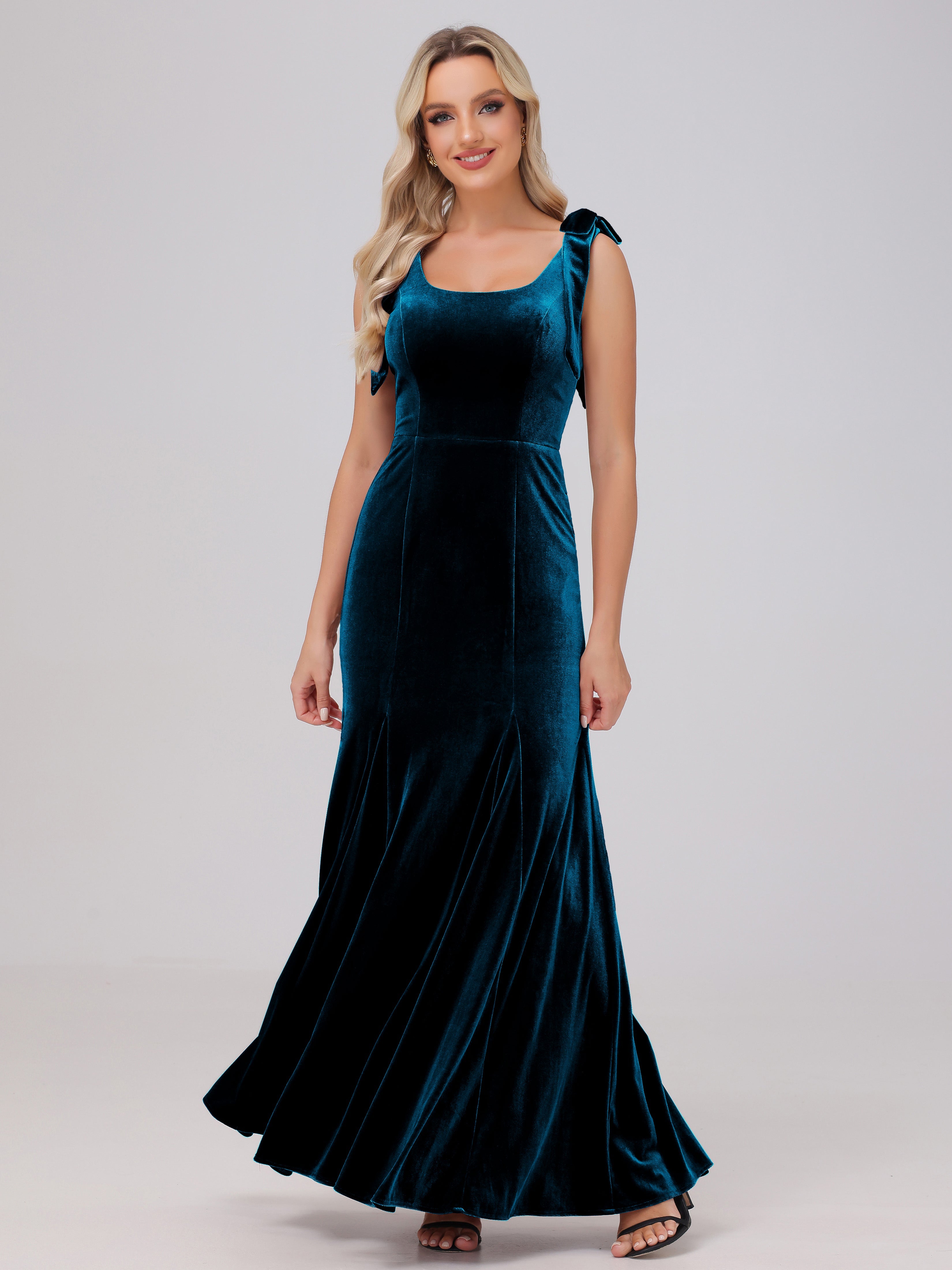 Sheath Square Neck with Bowknot Straps Velvet Bridesmaid Dresses