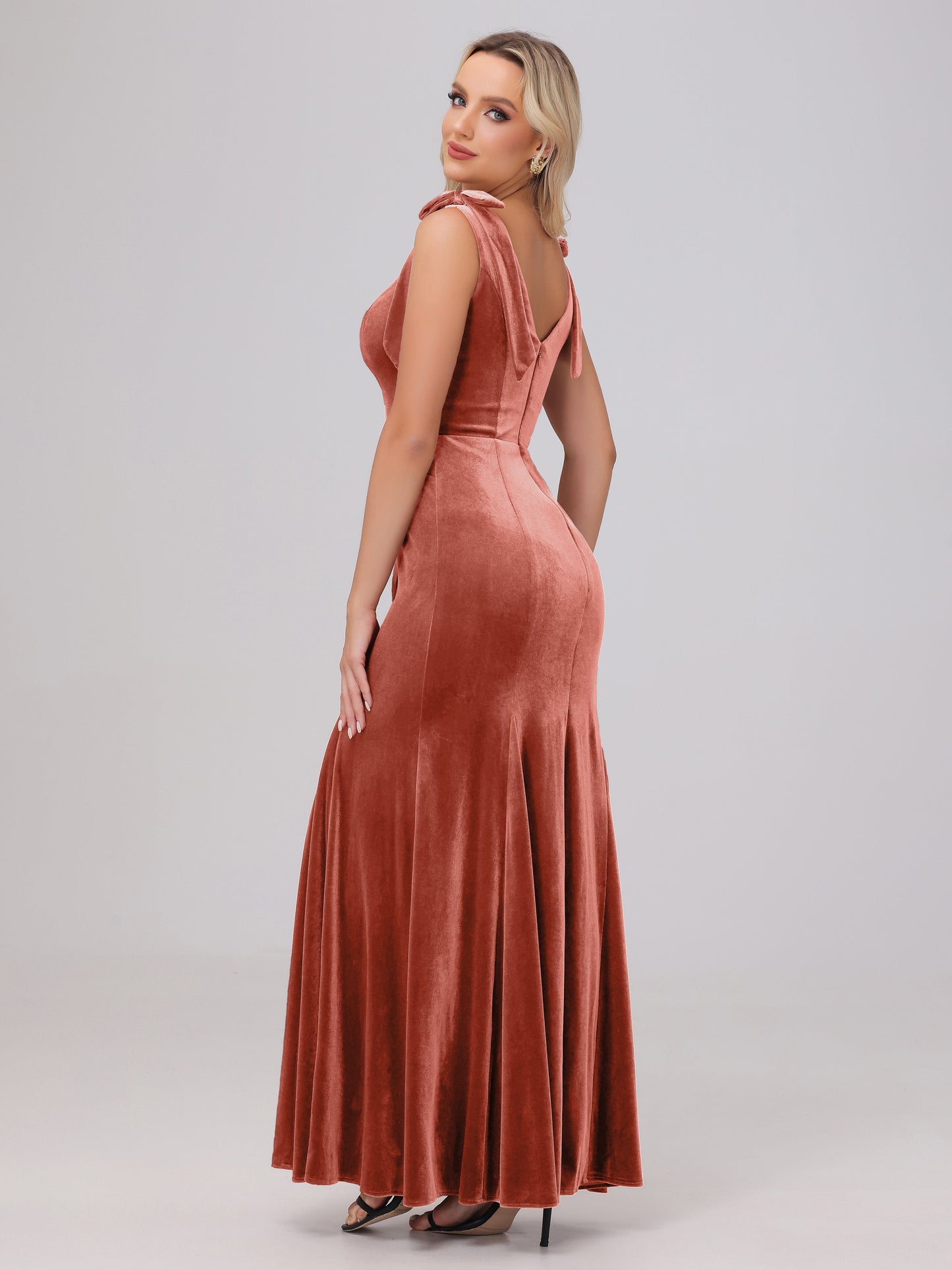 Sheath Square Neck with Bowknot Straps Velvet Bridesmaid Dresses