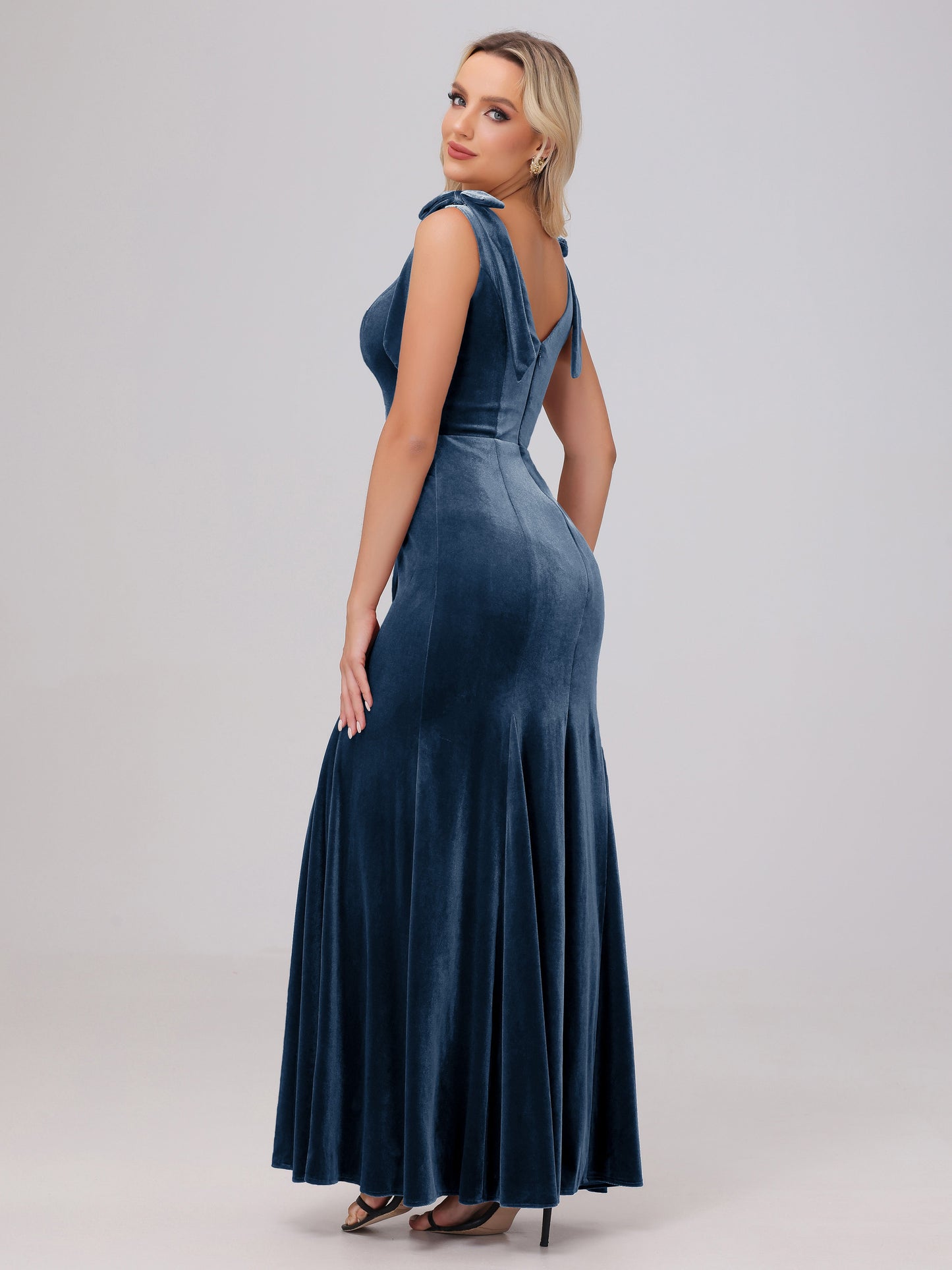 Sheath Square Neck with Bowknot Straps Velvet Bridesmaid Dresses