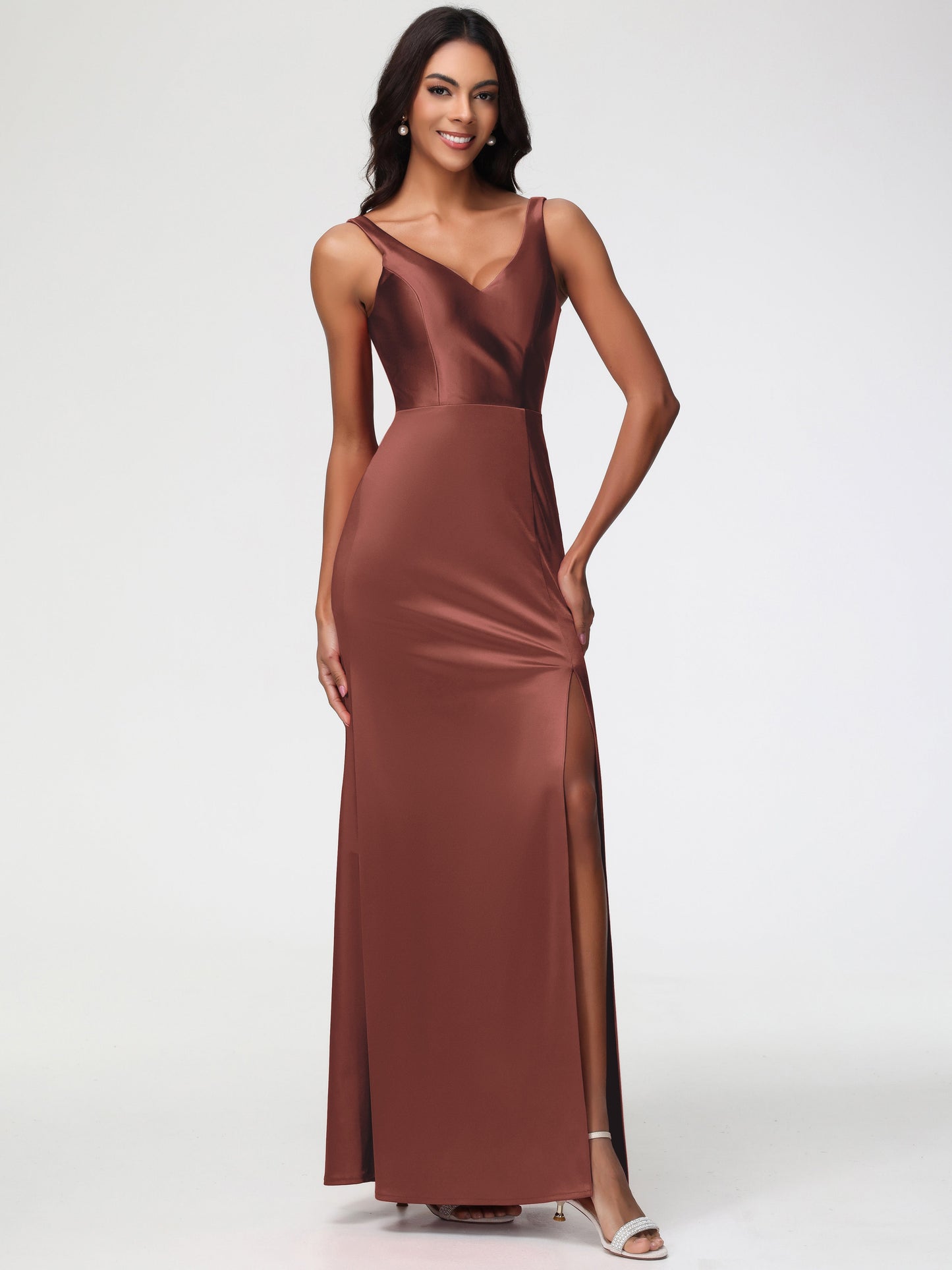 Bridesmaid Dress Terracotta Elegant Sleeveless Sheath/Column V-Neck Floor Length Stretch Satin Bridesmaid Dress