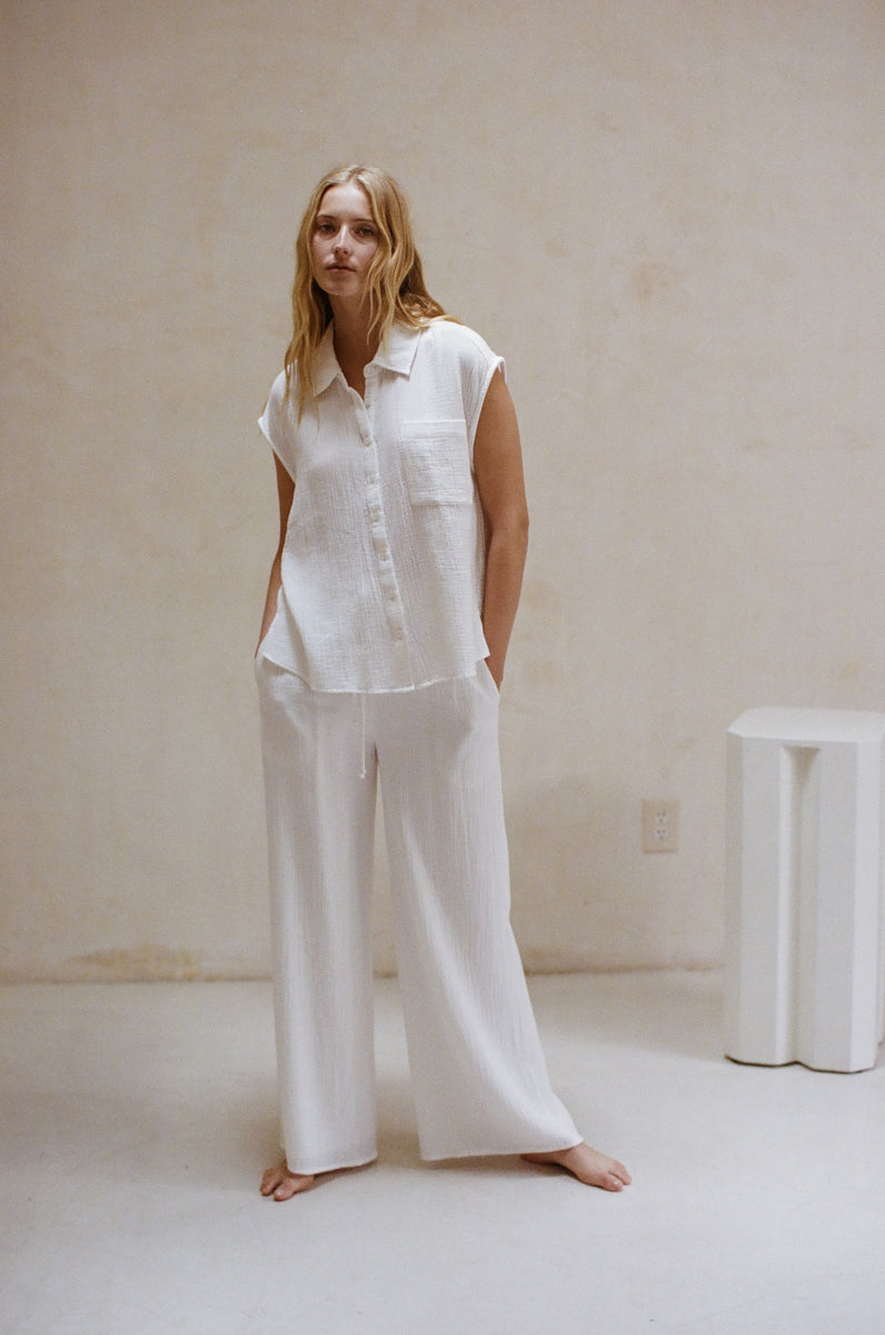 Bruna Sleeveless Cotton Collared Shirt