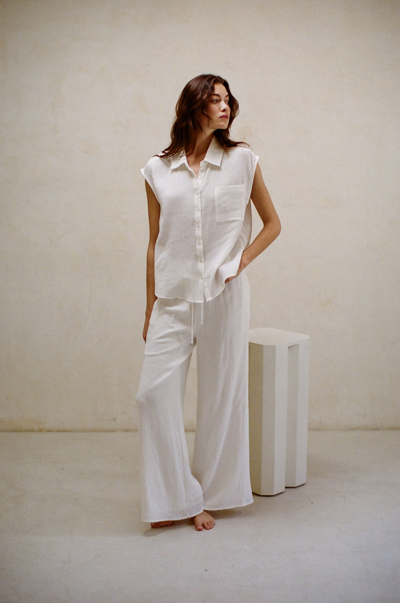 Bruna Sleeveless Cotton Collared Shirt