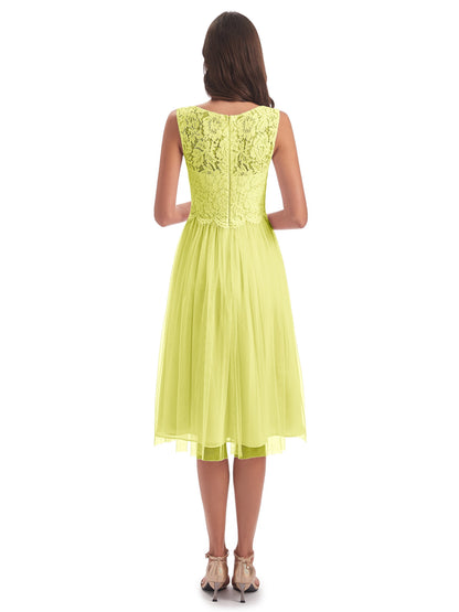 Luna Knee Length Scoop Lace Bridesmaid Dresses