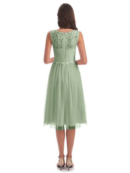 Luna Knee Length Scoop Lace Bridesmaid Dresses