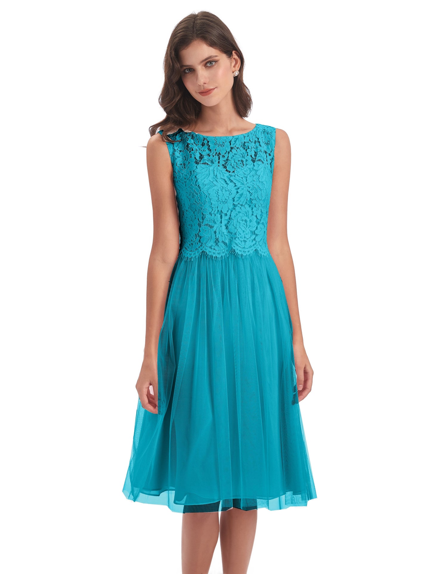 Luna Knee Length Scoop Lace Bridesmaid Dresses