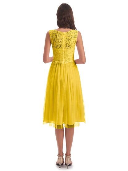 Luna Knee Length Scoop Lace Bridesmaid Dresses