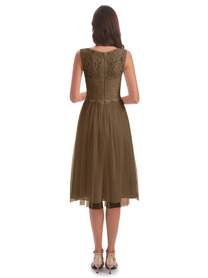 Luna Knee Length Scoop Lace Bridesmaid Dresses