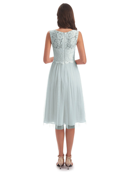 Luna Knee Length Scoop Lace Bridesmaid Dresses