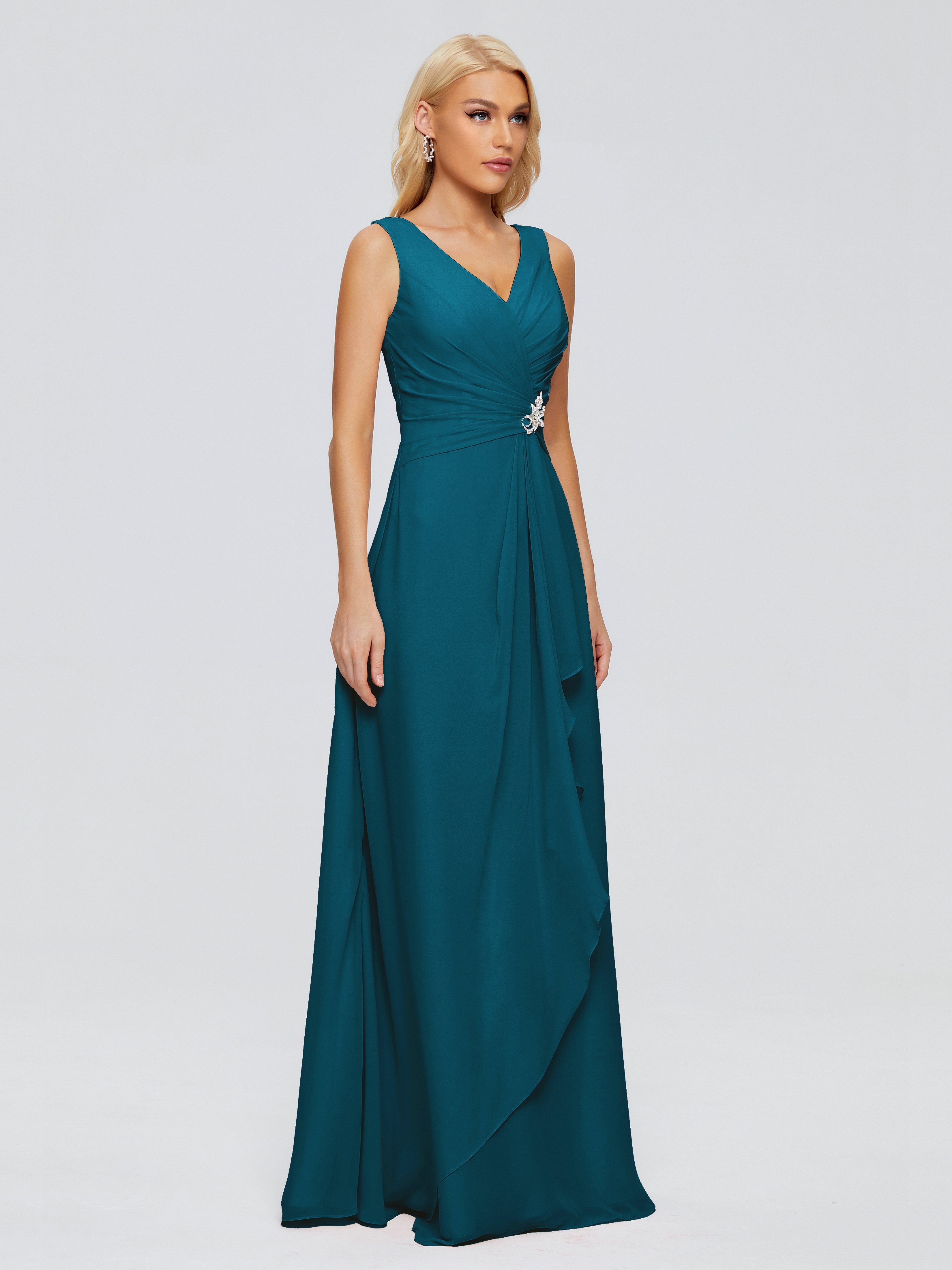 Maria V Neck Sleeveless Chiffon Bridesmaid Dresses