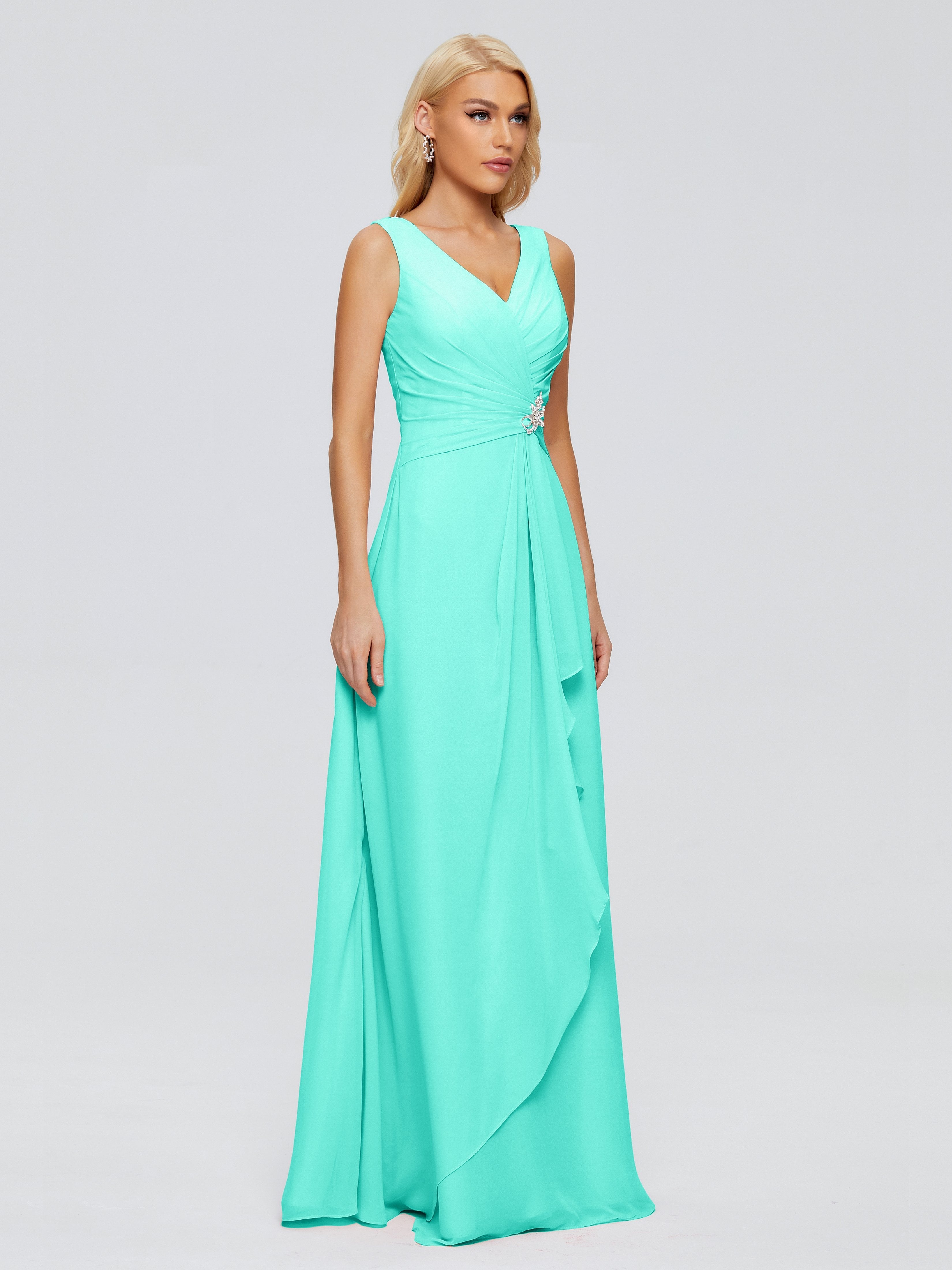Maria V Neck Sleeveless Chiffon Bridesmaid Dresses