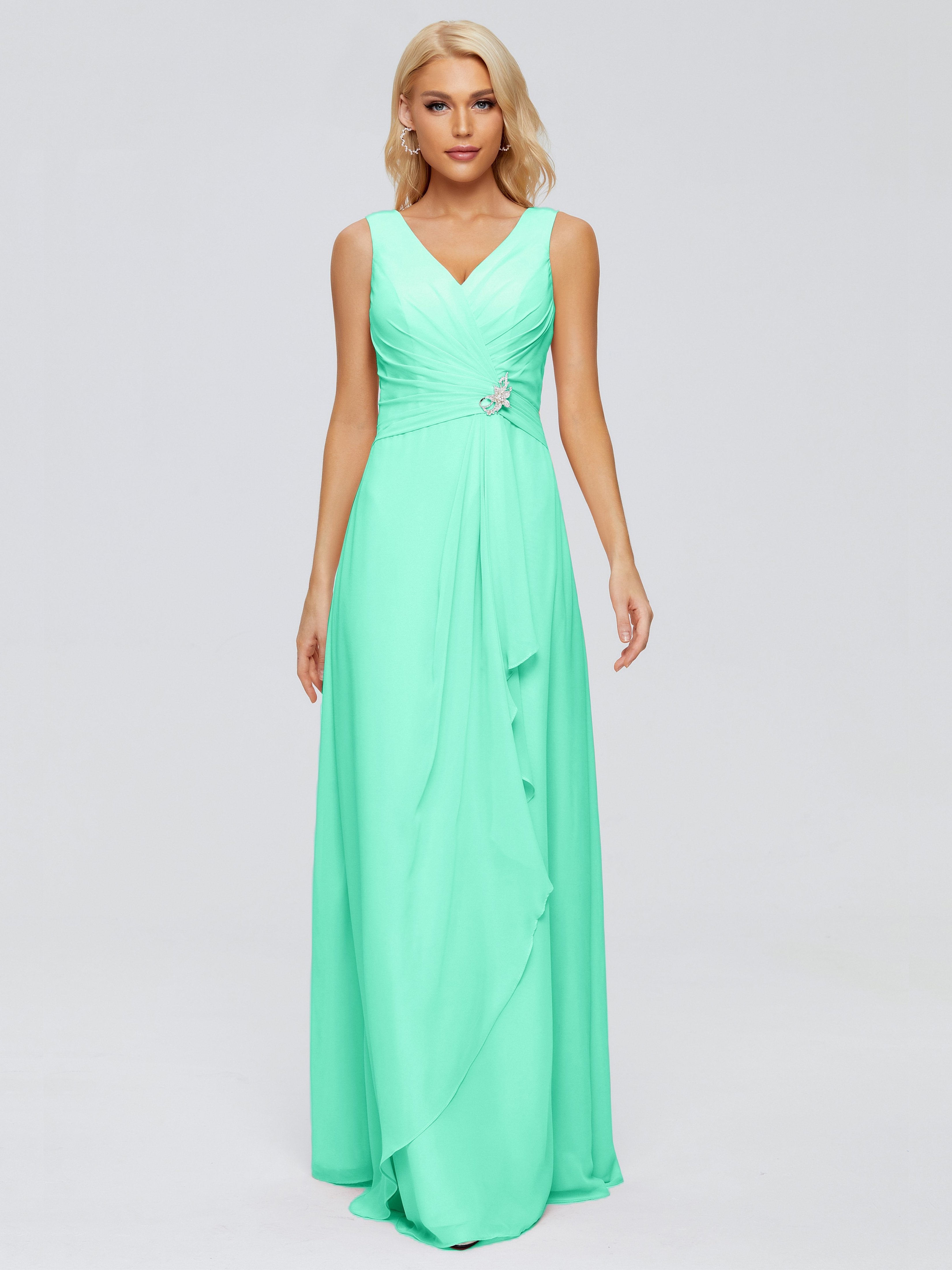 Maria V Neck Sleeveless Chiffon Bridesmaid Dresses