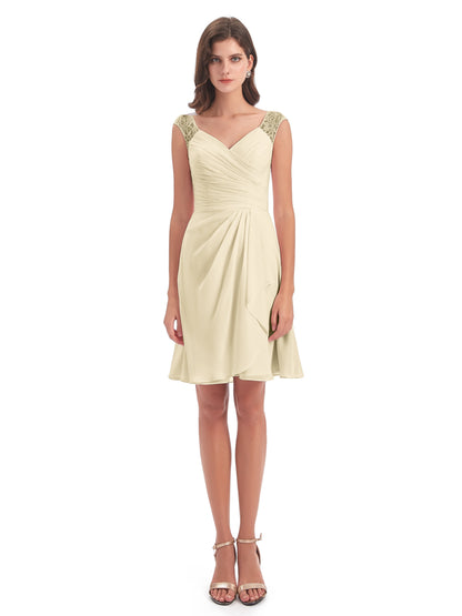 Zendaya Knee Length V-neck Chiffon Bridesmaid Dresses