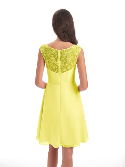 Zendaya Knee Length V-neck Chiffon Bridesmaid Dresses