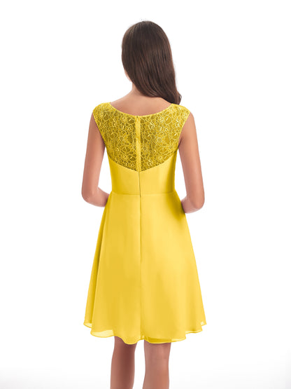 Zendaya Knee Length V-neck Chiffon Bridesmaid Dresses