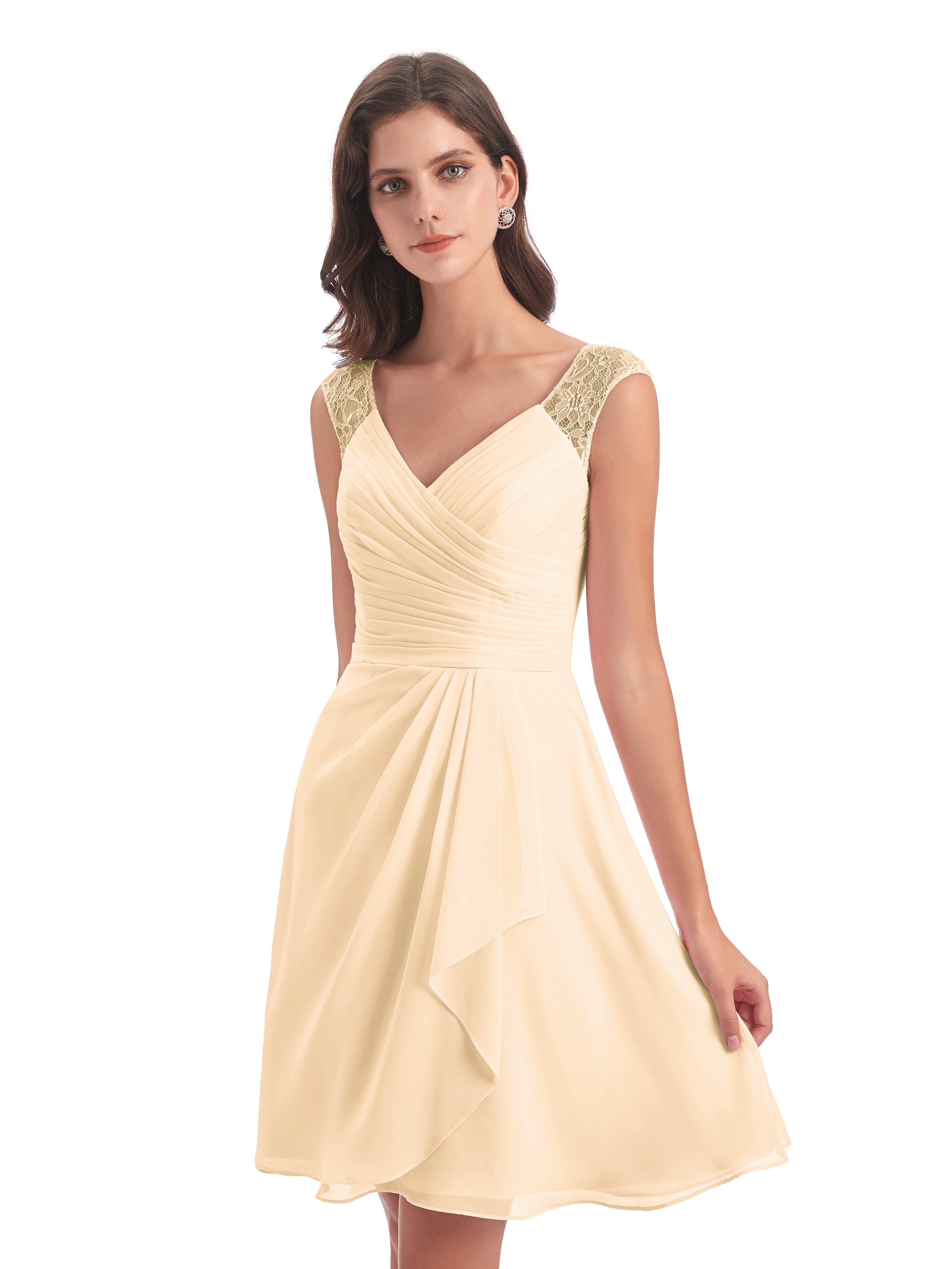 Zendaya Knee Length V-neck Chiffon Bridesmaid Dresses